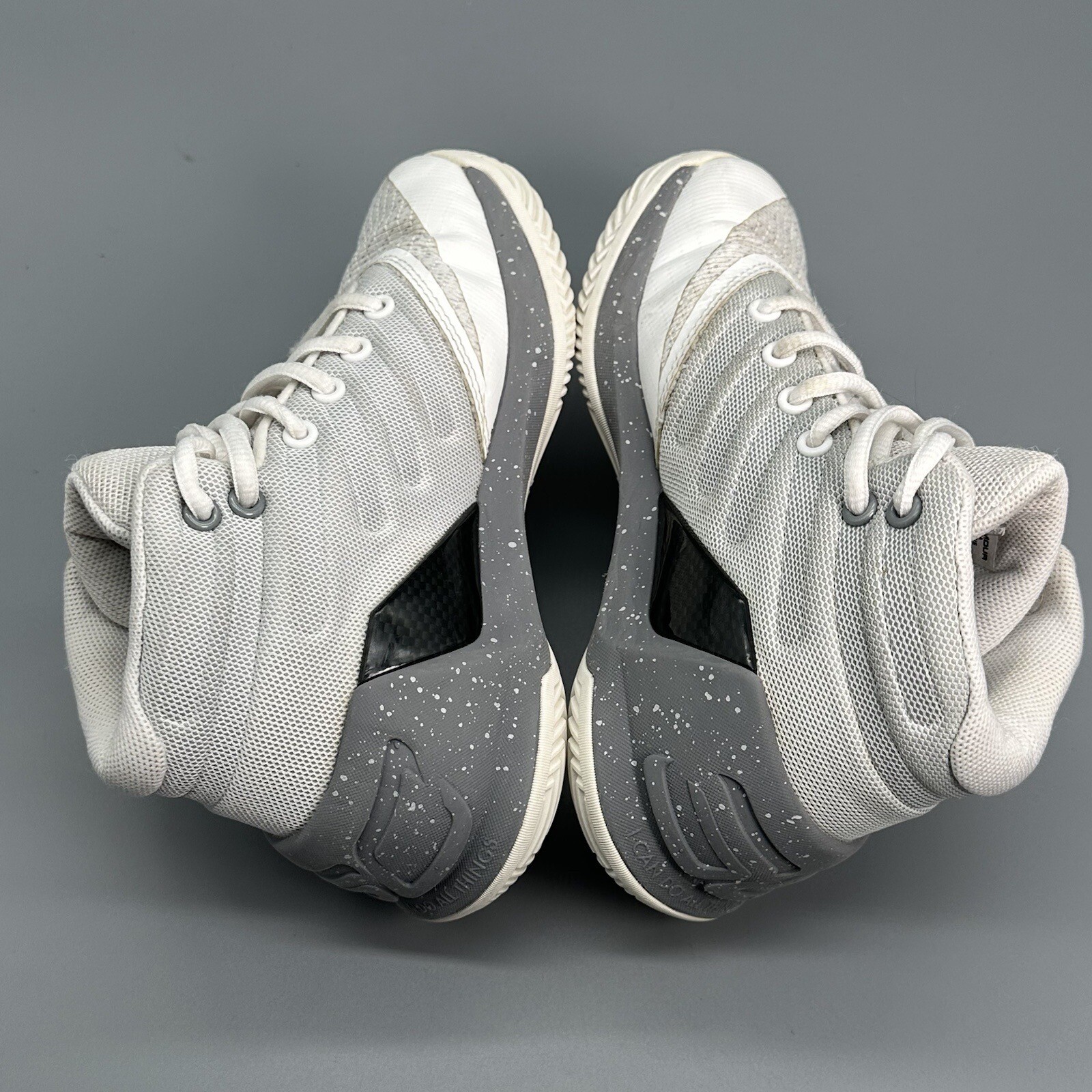 Under Armour Steph Curry Gray White Basketball Shoes Sneakers Boys Kids Sz 11K