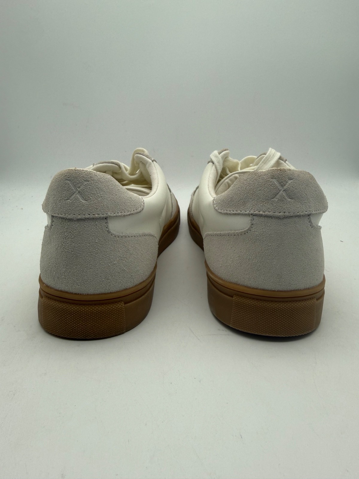 BRAND NEW Express White Sneakers PU Leather with Suede Detail Gum Sole Size 10