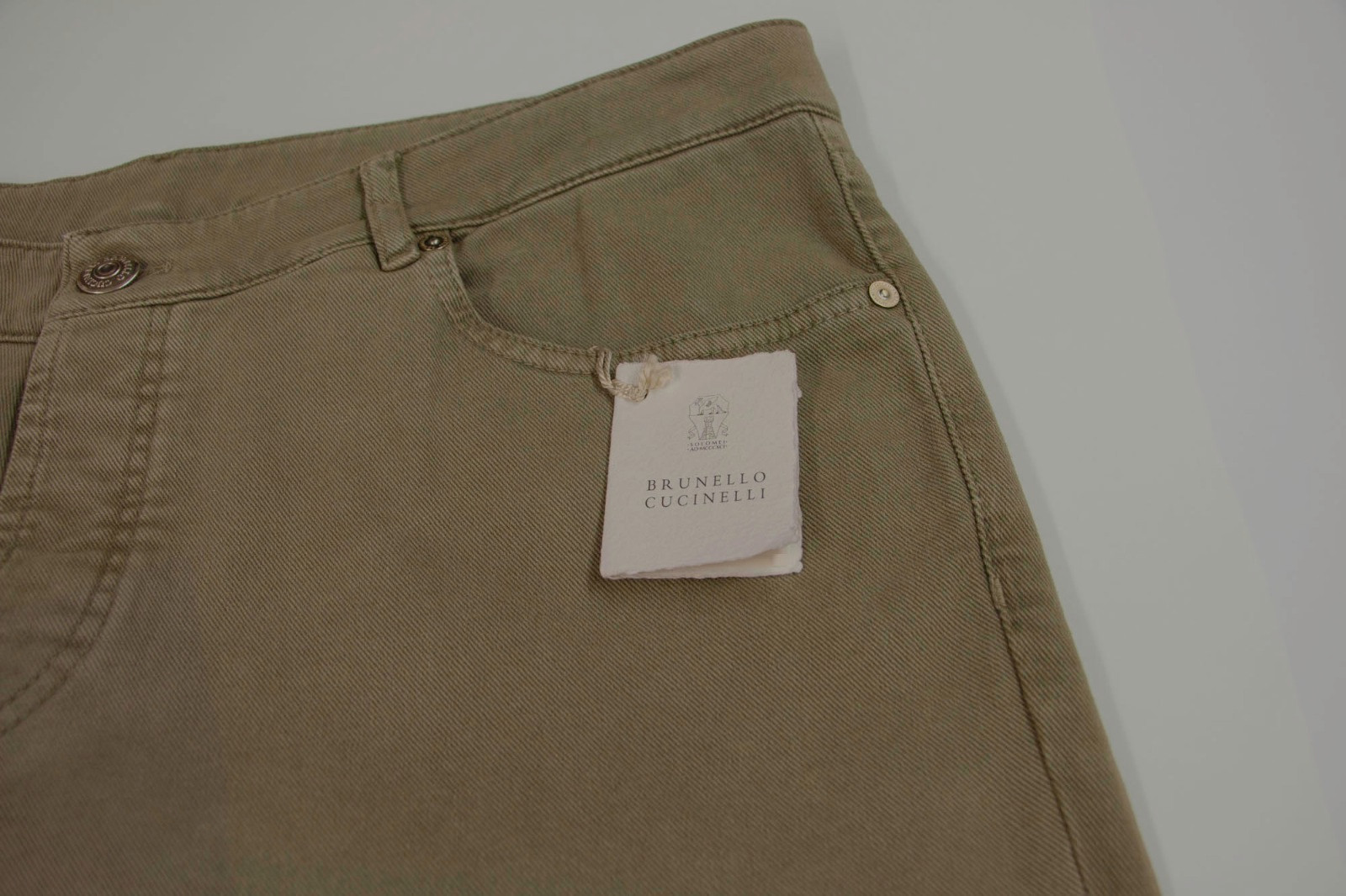 NWT Brunello Cucinelli Men “Traditional Fit” Jeans W/Logo Accents 54/ 38US A262