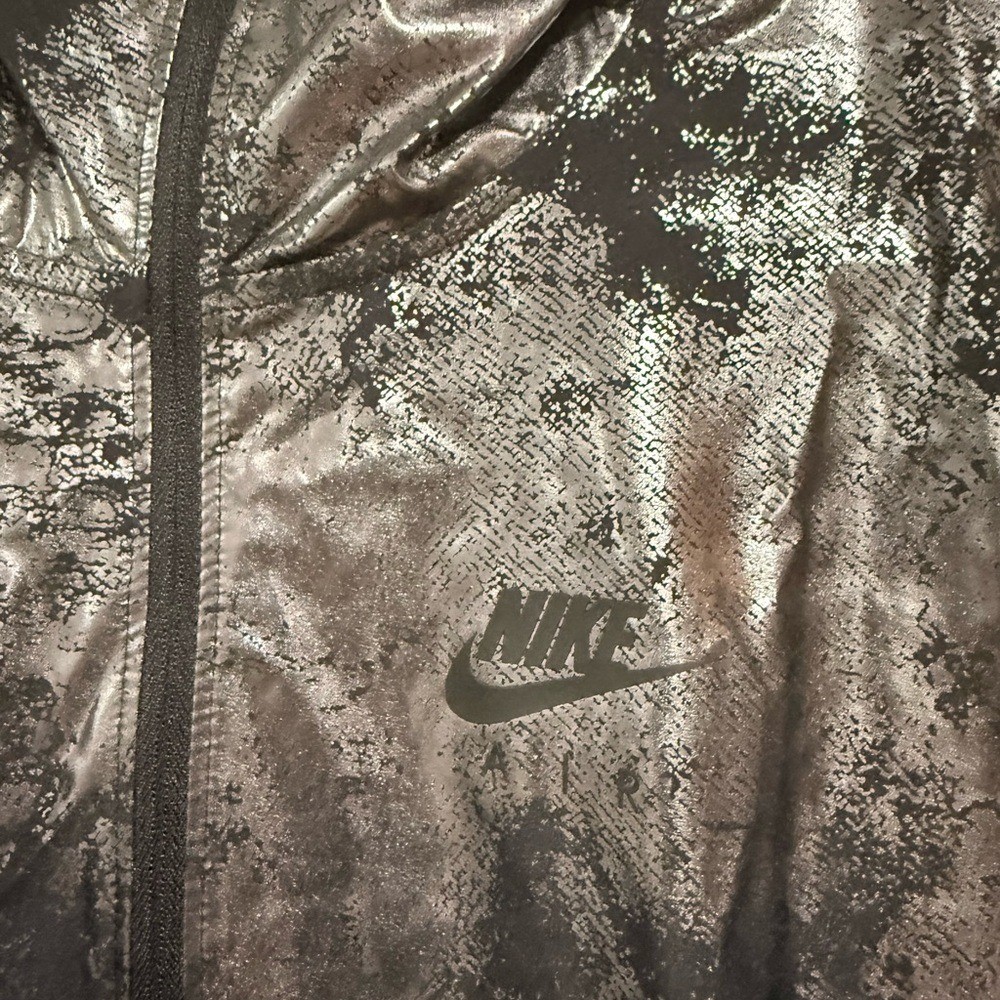 Nike Women’s Metallic Black Jacket