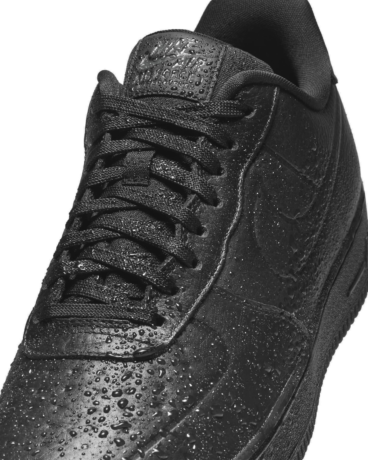 Nike Air Force 1 ’07 Pro-Tech Weatherized Waterproof All Season Trainer FB8875
