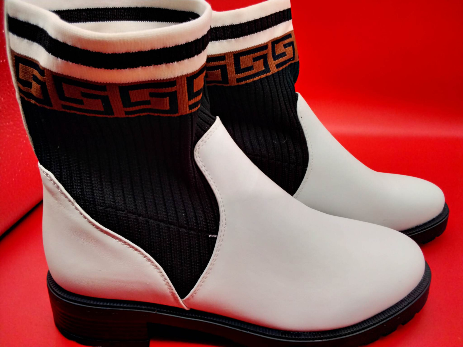 Winter boots, women’s boots, sizes: 36,37,38,39,40,41, new, white-black, boots