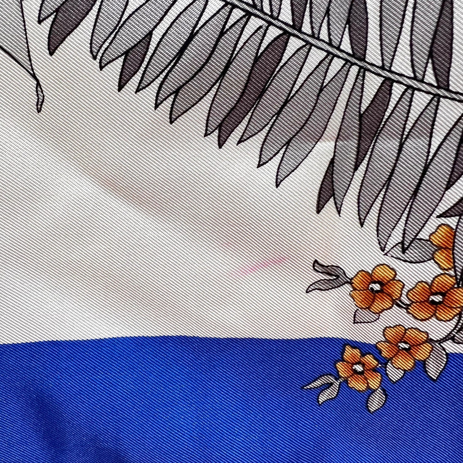 Beautiful Birds Paradise Gucci 100% Silk Satin Scarf 34″ Ivery Blue (45)