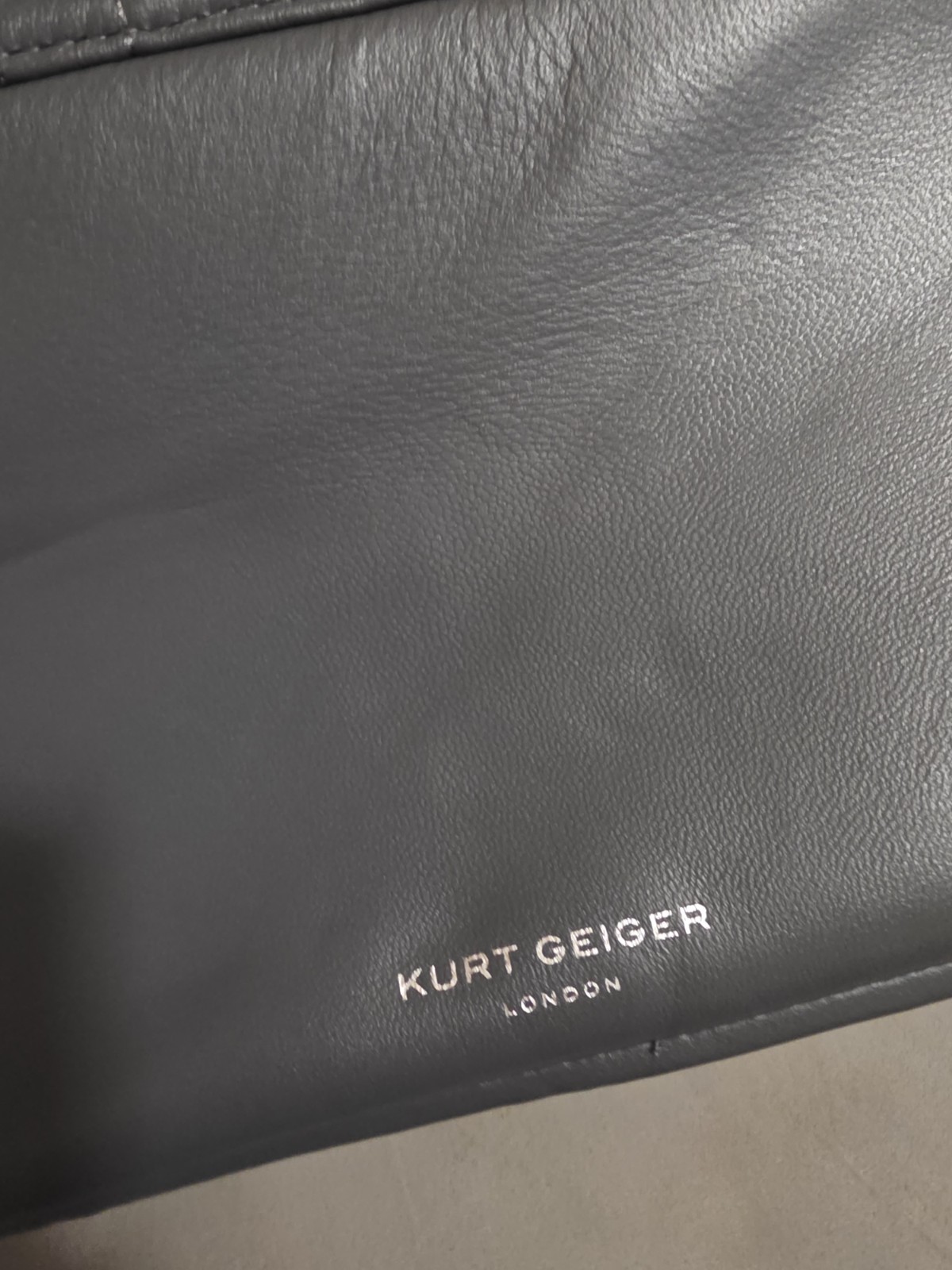Kurt Geiger Kensington Black Quilted Shoulder Bag Silver Chain Detachable Strap