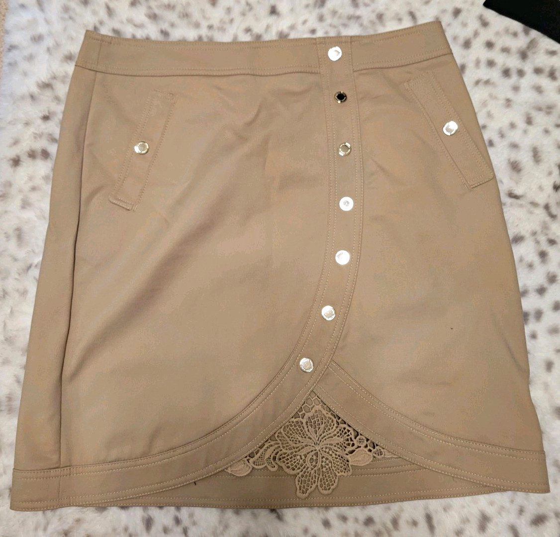 White House Black Market Beige A-Line Short Skirt 12 Button Front Crochet Lace