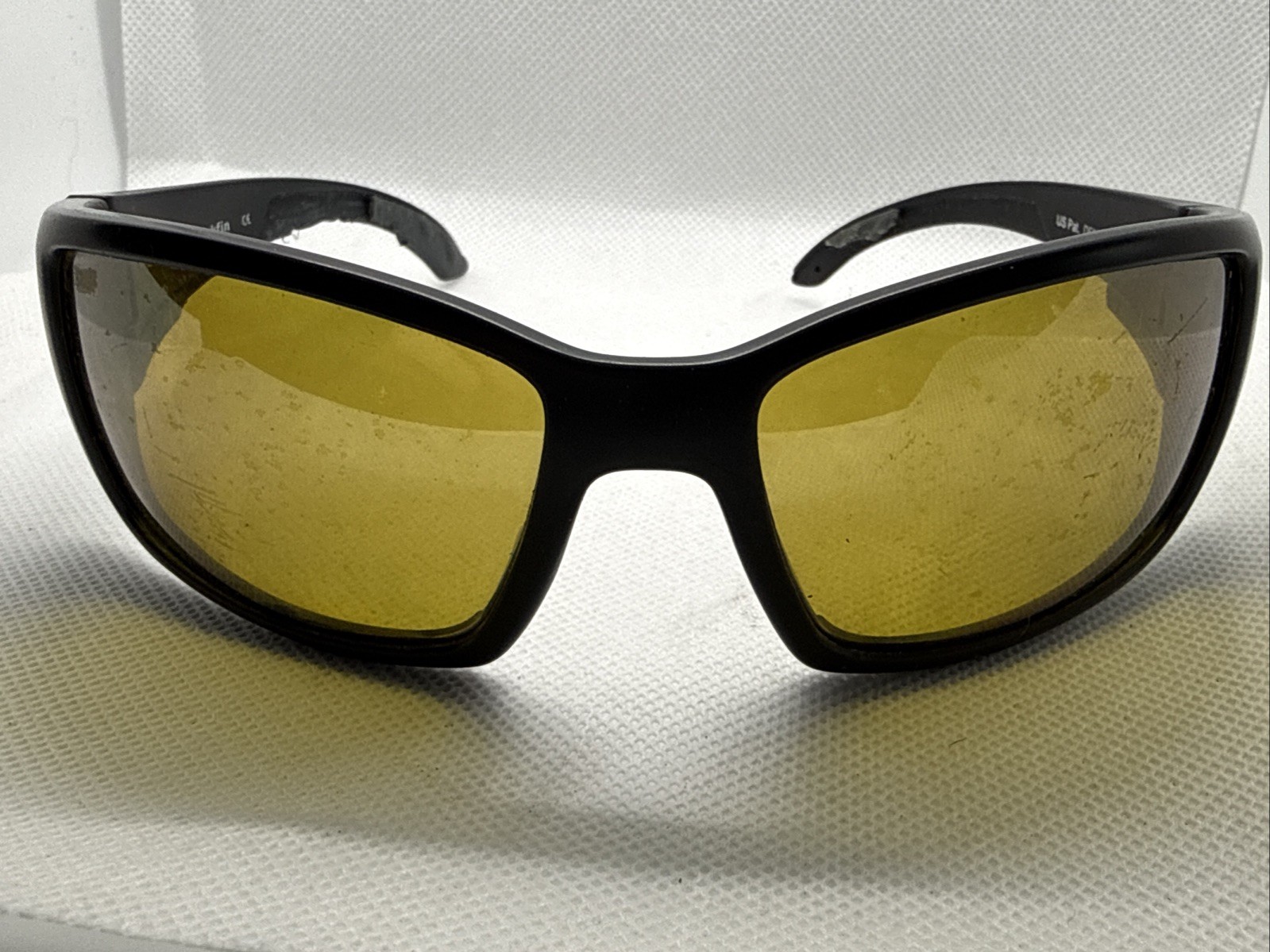 V441 Costa Del Mar Blackfin BL 11 Black 580P Case Included *USED SEE PICS*