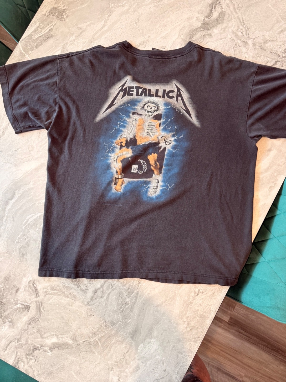Metallica Ride the Lightning Vintage Tee Shirt – XL – Giant Glow in the Dark