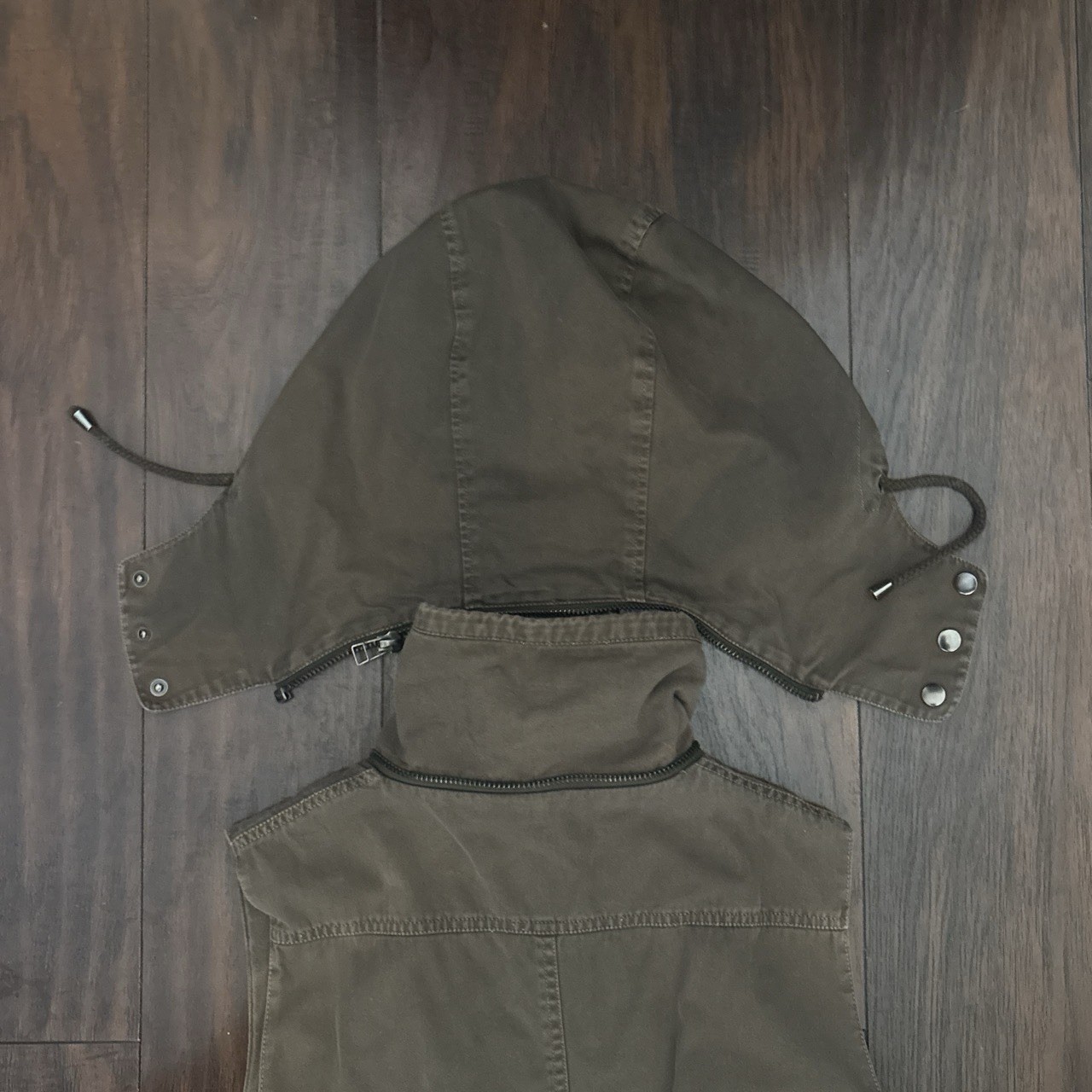Zenana Outfitters Green Hooded Utility Vest L Full Zip Nylon Mid-Length Pockets