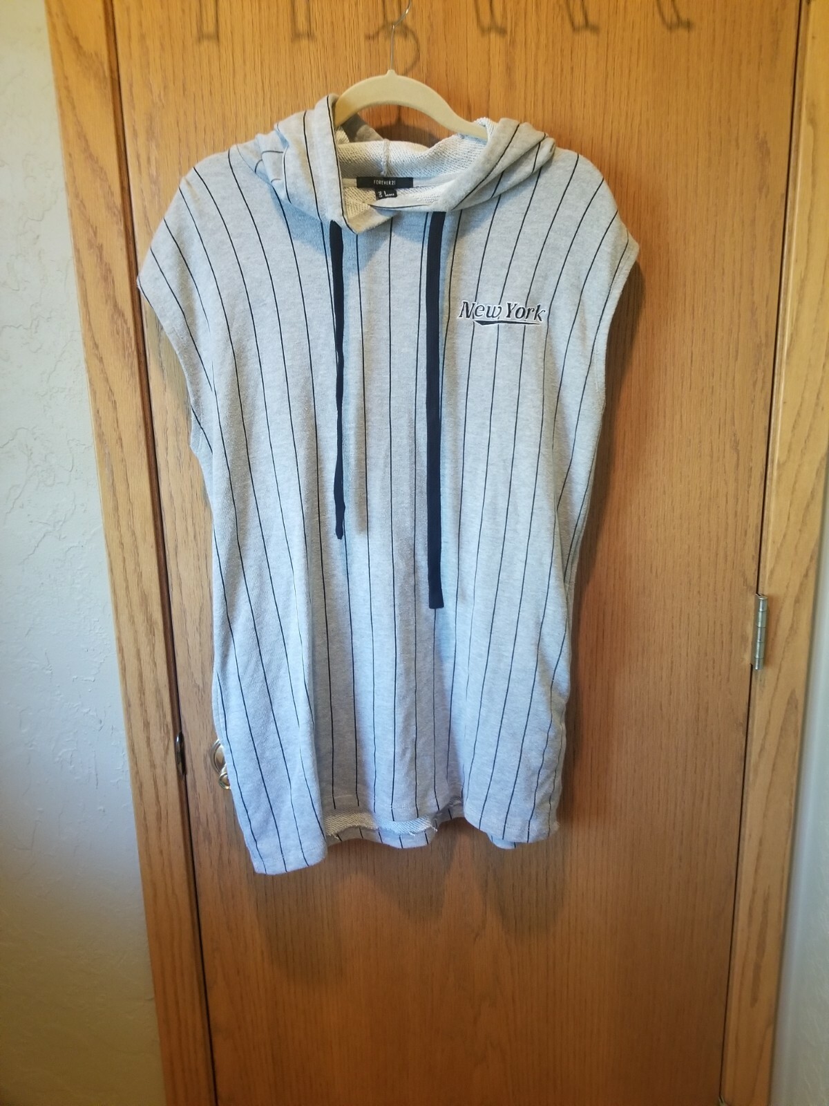 Forever 21 Small Oversized Sweatshirt Dress with pockets Hoodie New York 58