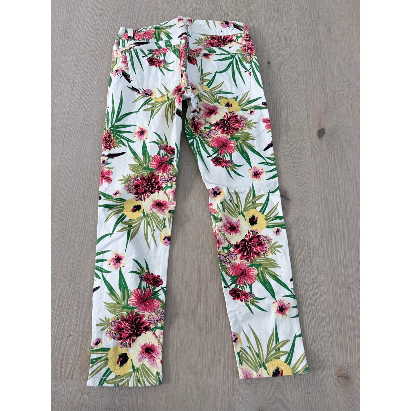 New Y2K Floral Print Skinny Capri/Pant – White with Pink & Green size 1 waist 24
