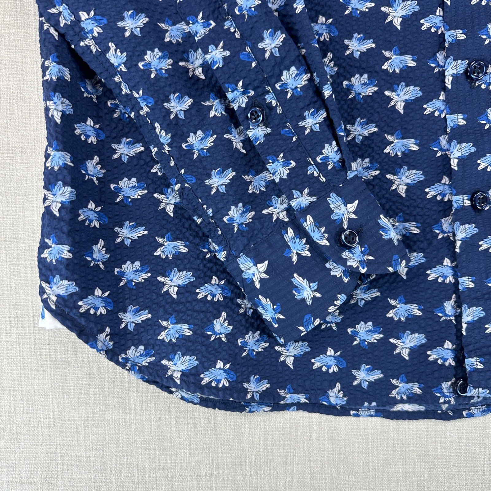Haspel Button Up Shirt Mens Medium Navy Blue Floral Seersucker Made in Italy EUC