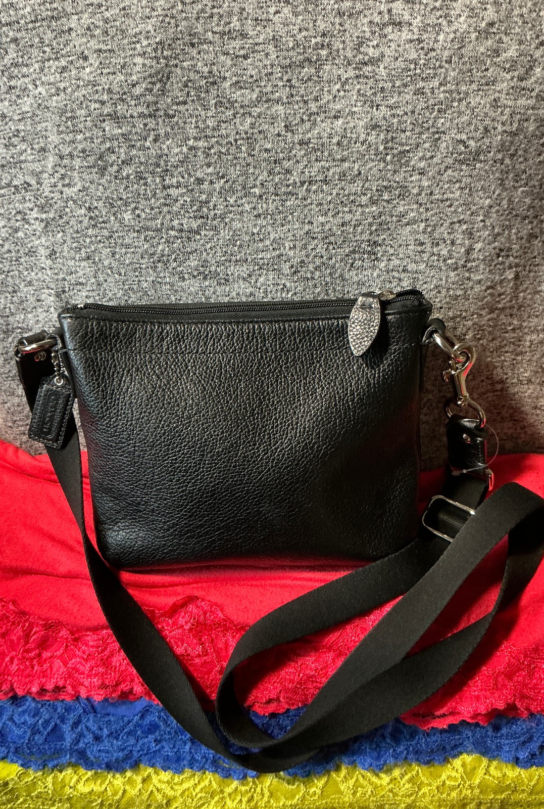 Coach Black Pebble Grain Leather Turn Lock Zip Messenger Shoulder Body Crossbody
