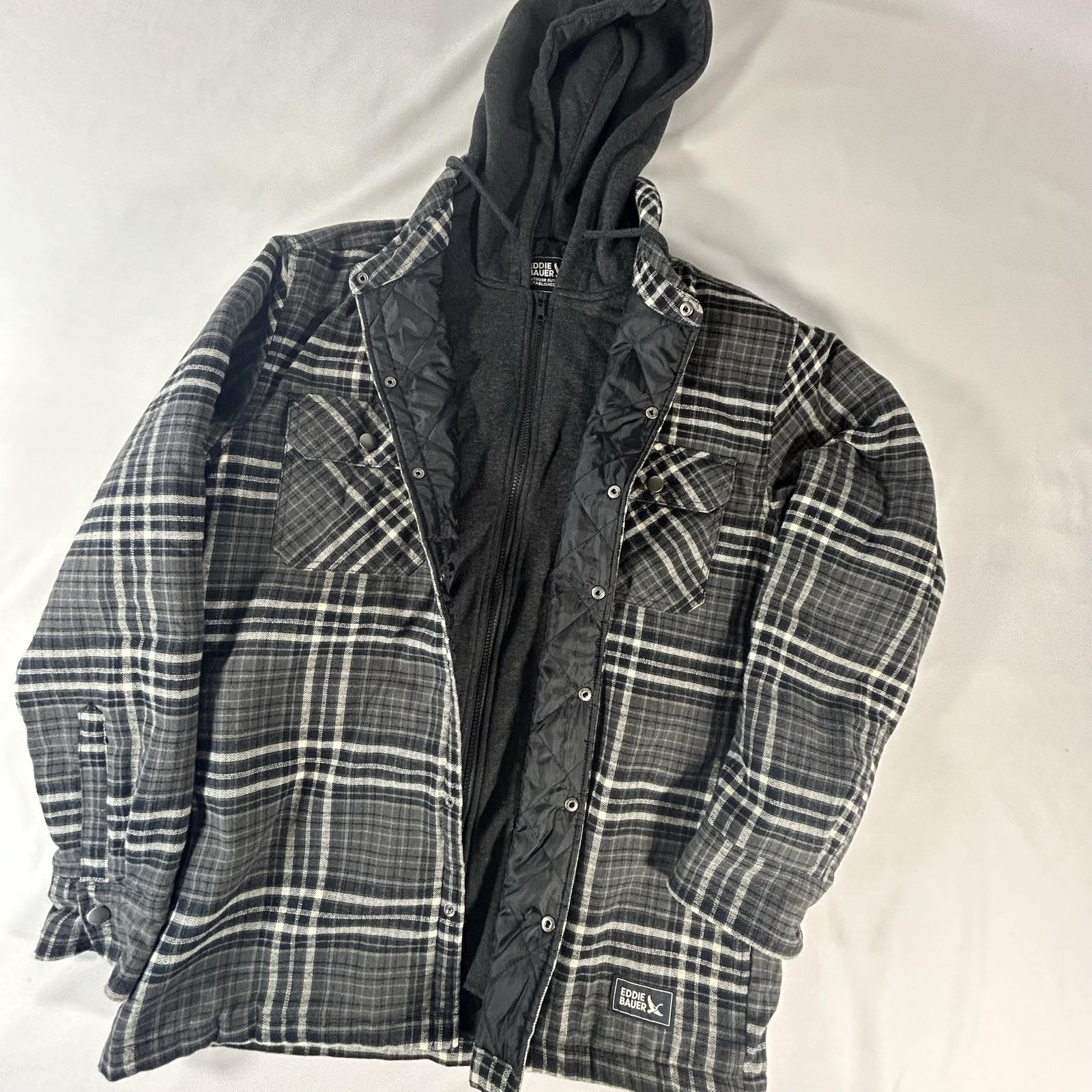 Eddie Bauer Jacket Mens Medium Gray Plaid Quilted Hooded Flannel Lined Coat