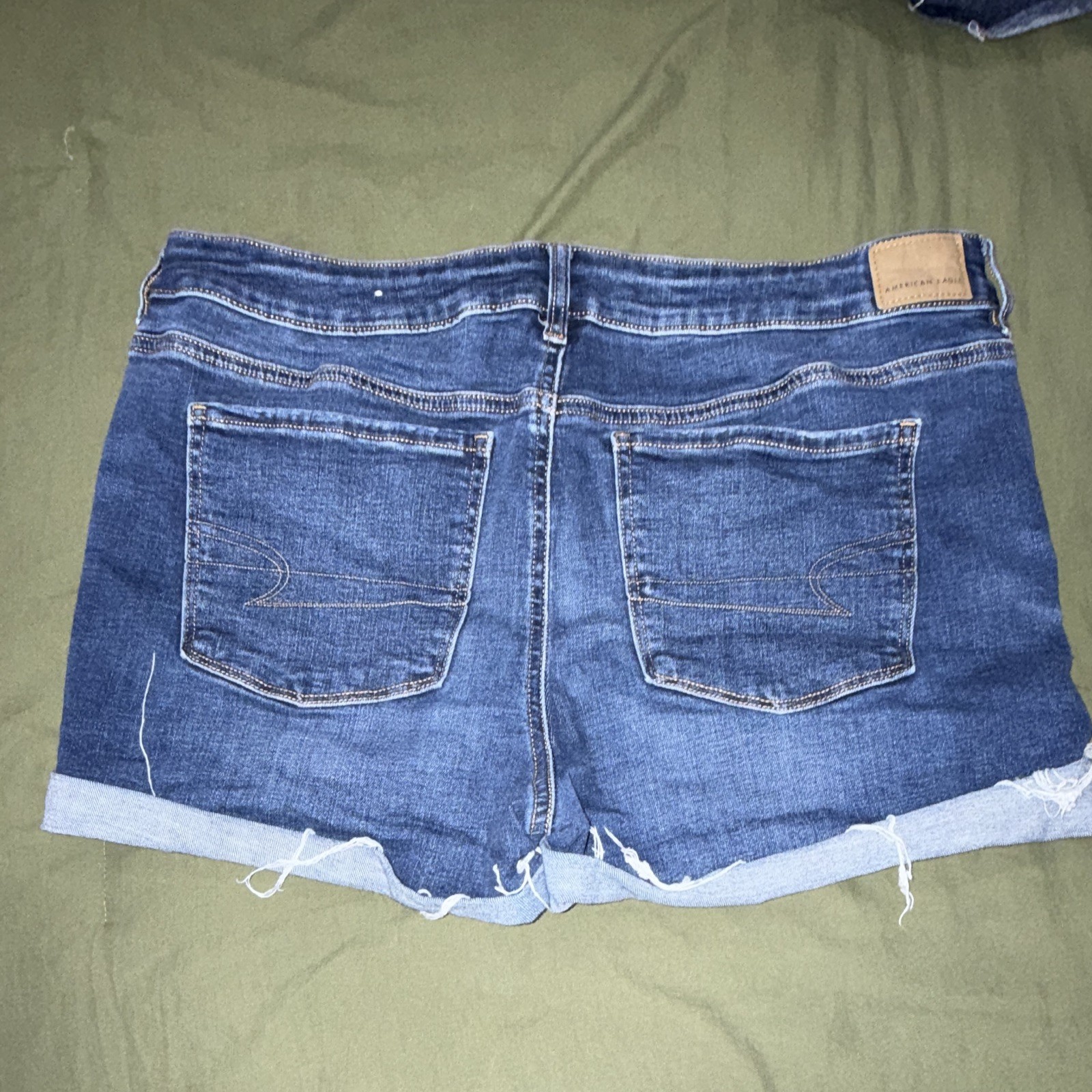 American Eagle Favorite Boyfriend Women’s 18 Blue Medium Wash