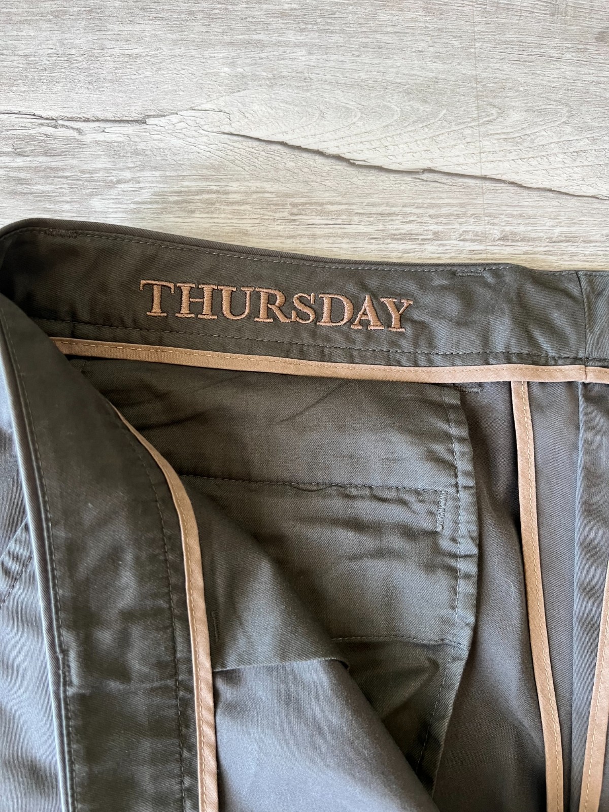 Bonobos Thursday pants khaki/chino 34 x 34 excellent condition