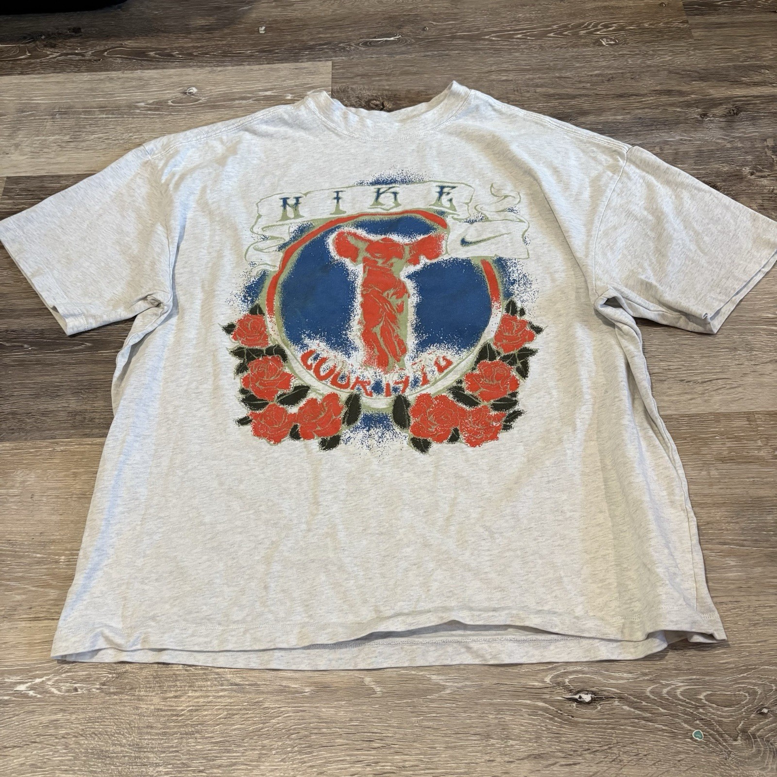 Vintage Inspired Nike Essential Oversized Band T-Shirt Women’s Size Large