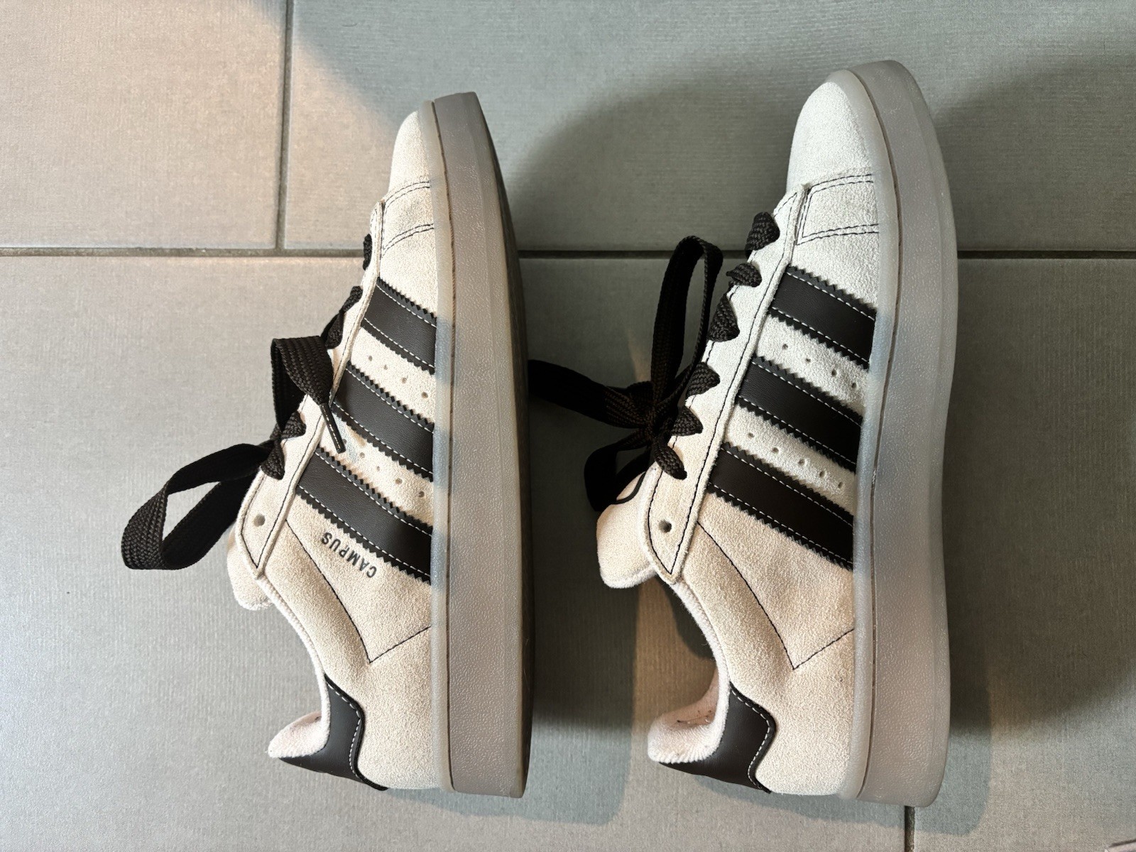 adidas Campus 00s