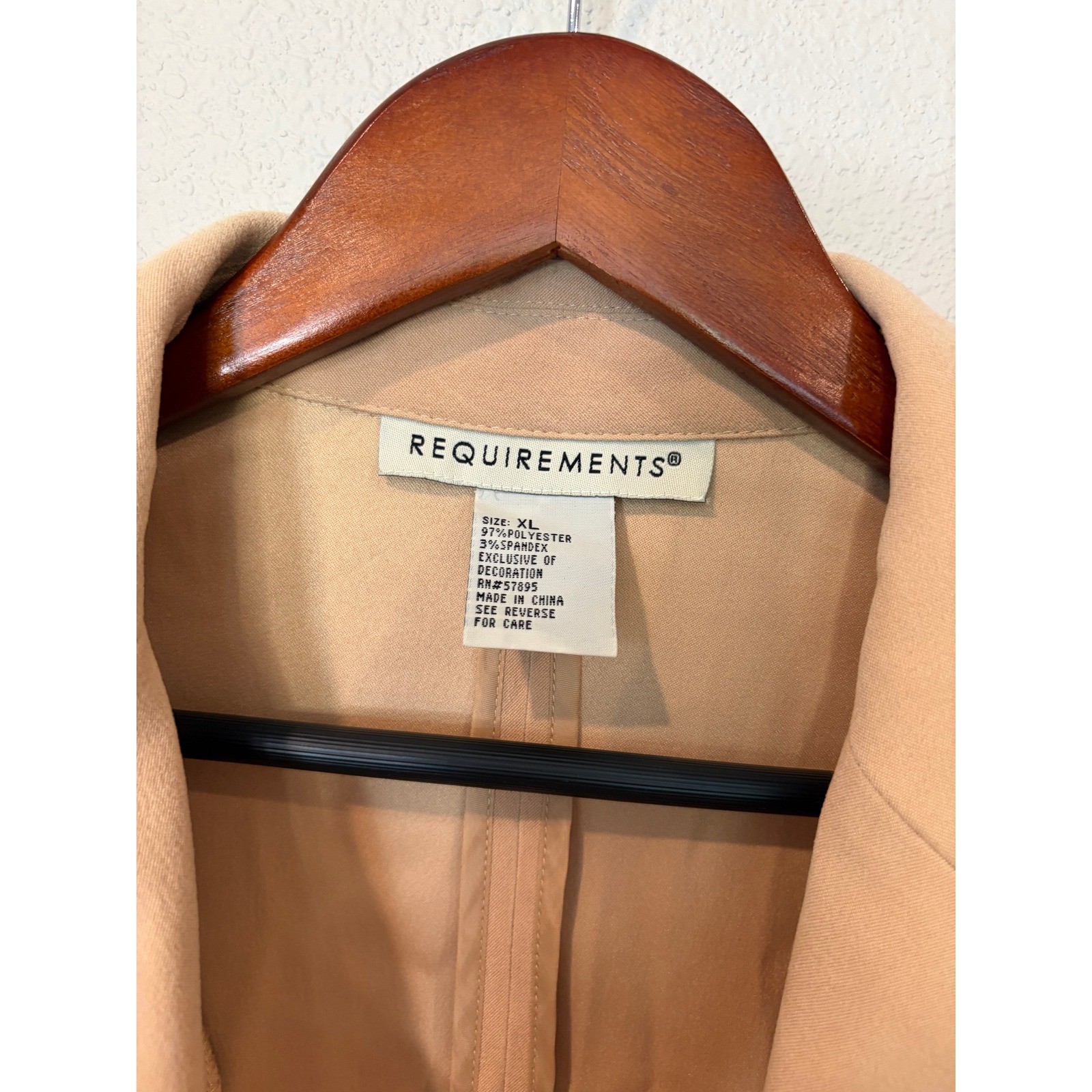 Vintage Requirements Tan Blazer Jacket Women XL Beige Lightweight Corporate Chic