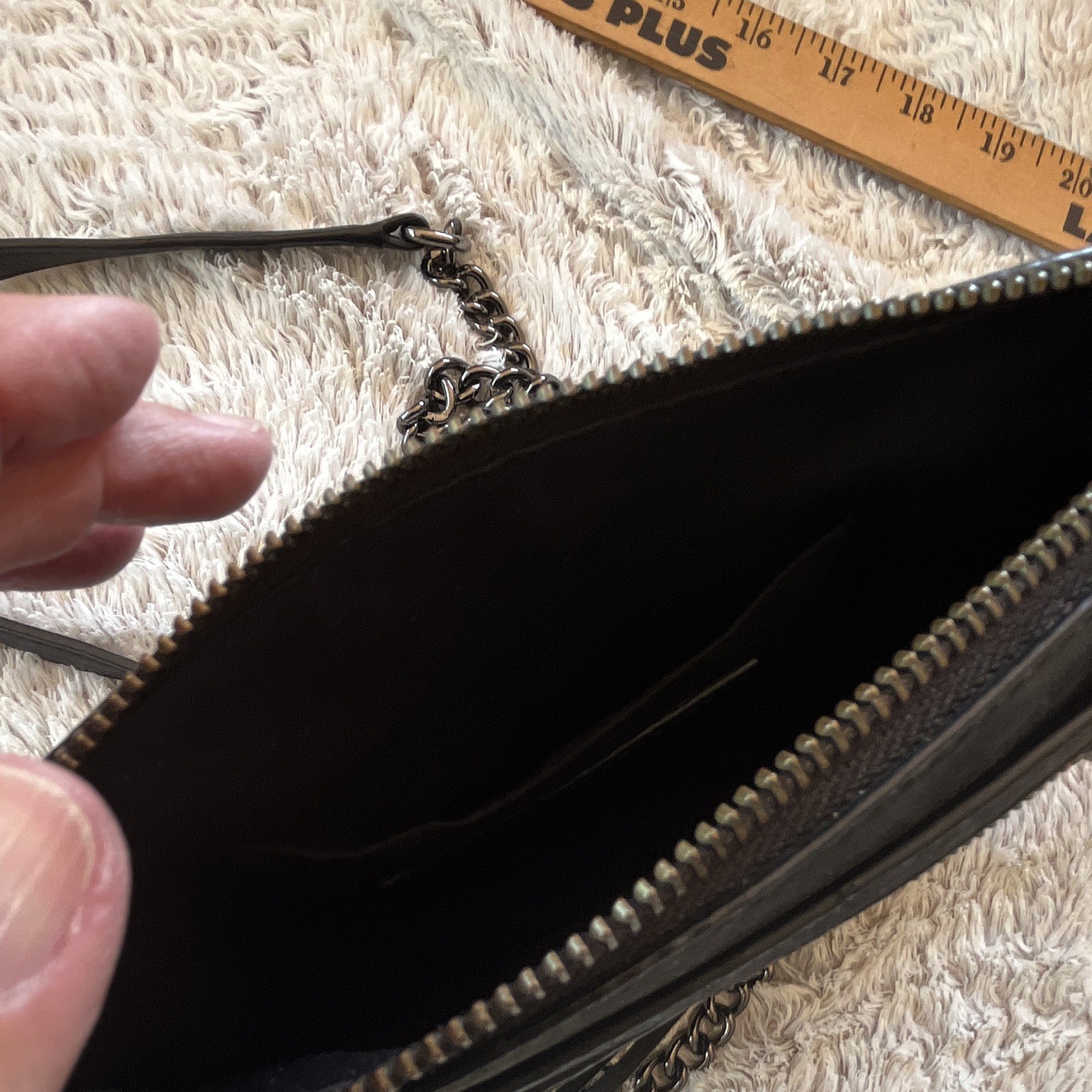 Rebecca Minkoff Black Pebbled Crossbody Bag Chain Strap Zip Outer Pocket Studs