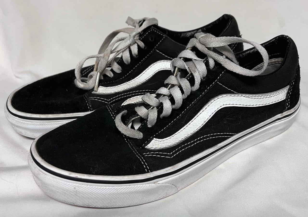 Vans Black Suede/Leather Casual or Skateboarding Shoes #500714 Men 6.5 Women 8