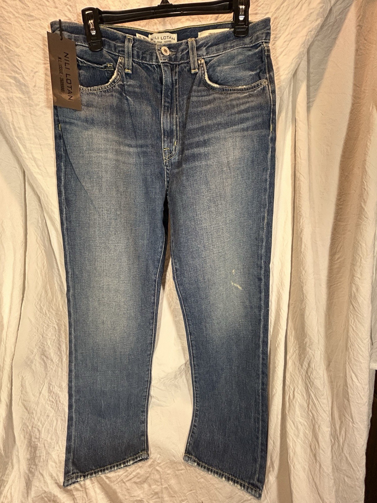 NWT Nili Lotan Straight Leg “Joan” Jeans Classic Wash Size 30