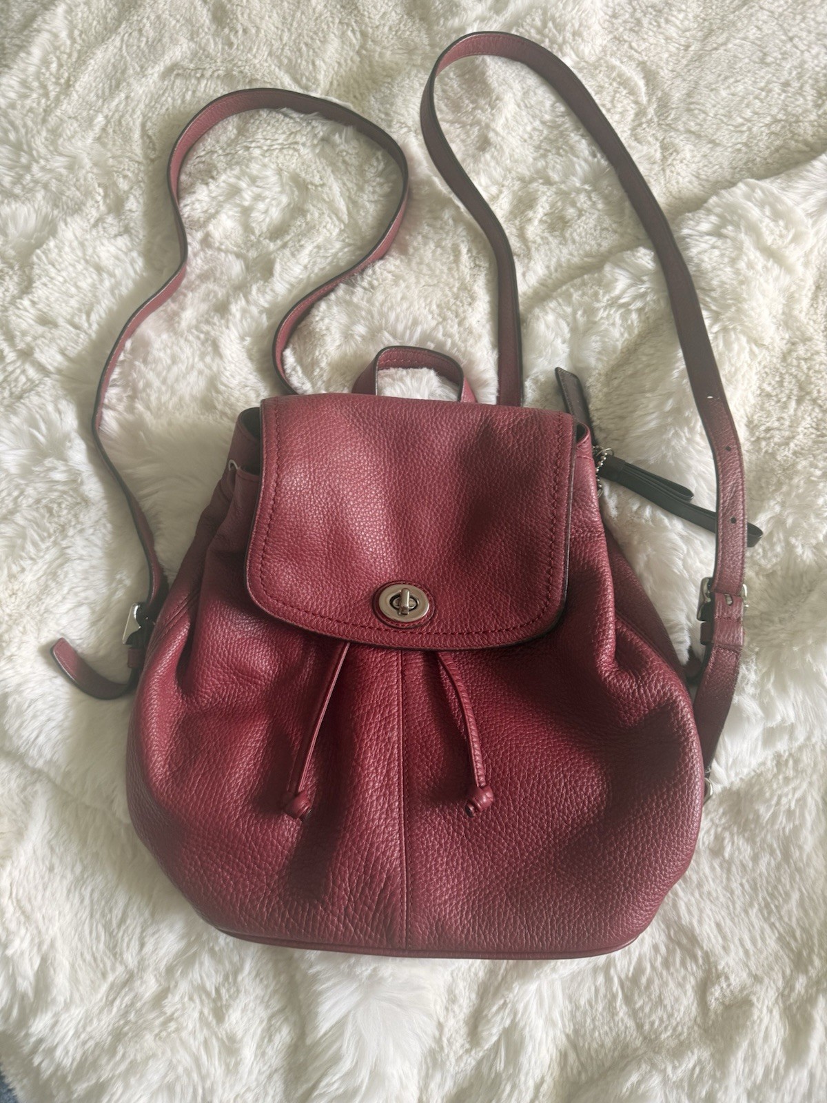 Coach F24385 Leather Backpack Red Pebbled Leather Turnlock Drawstring Bag