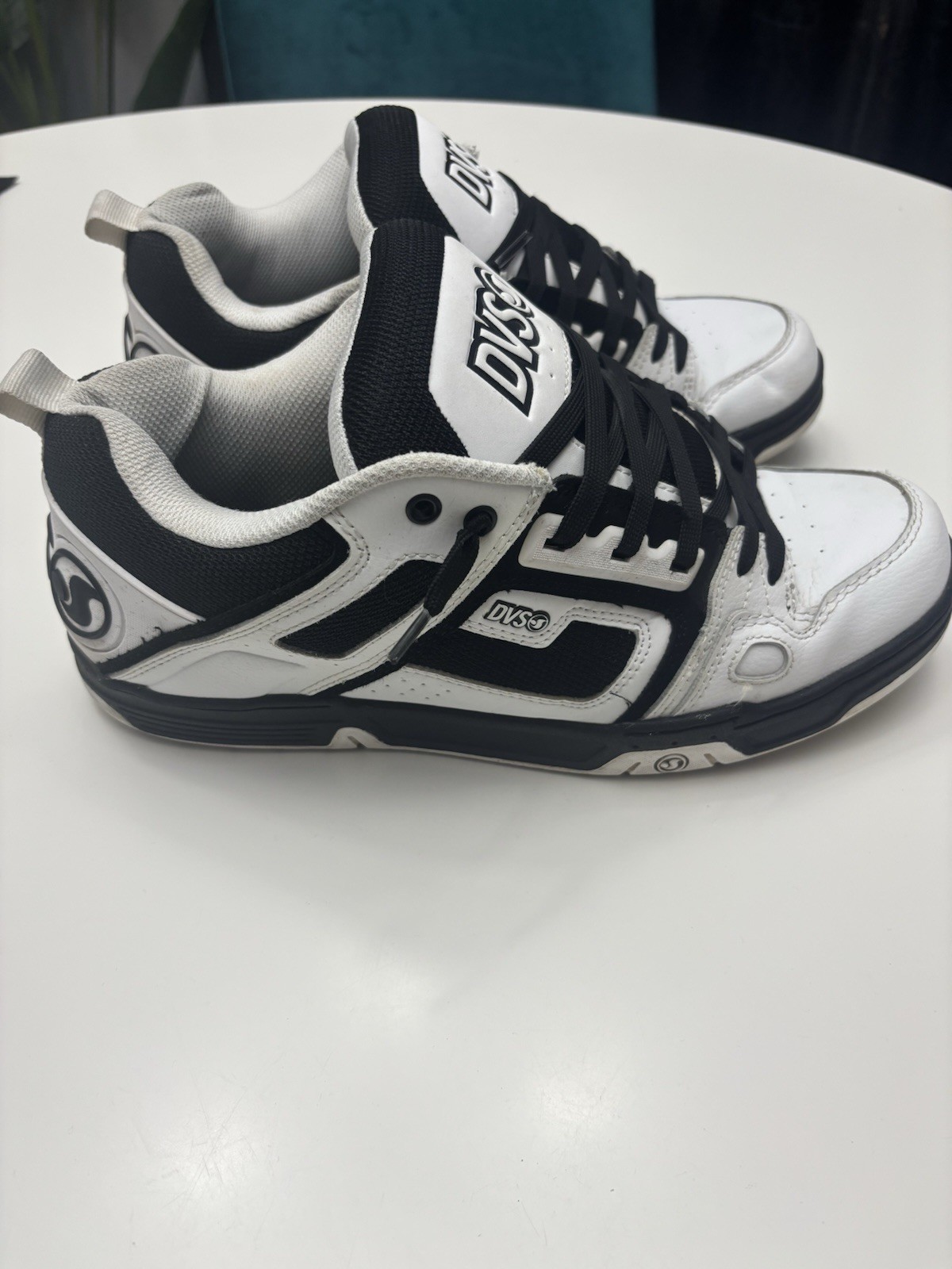 DVS Comanche Mens White Skate Shoe Size US 11.5
