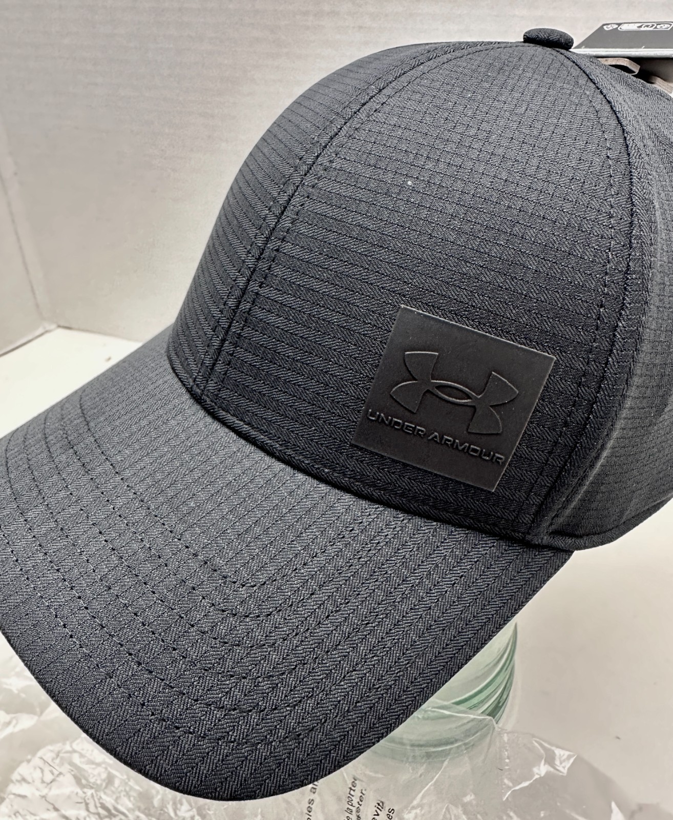 Under Armour 1383438 M/L Men’s Black Baseball Cap Hat Stretch