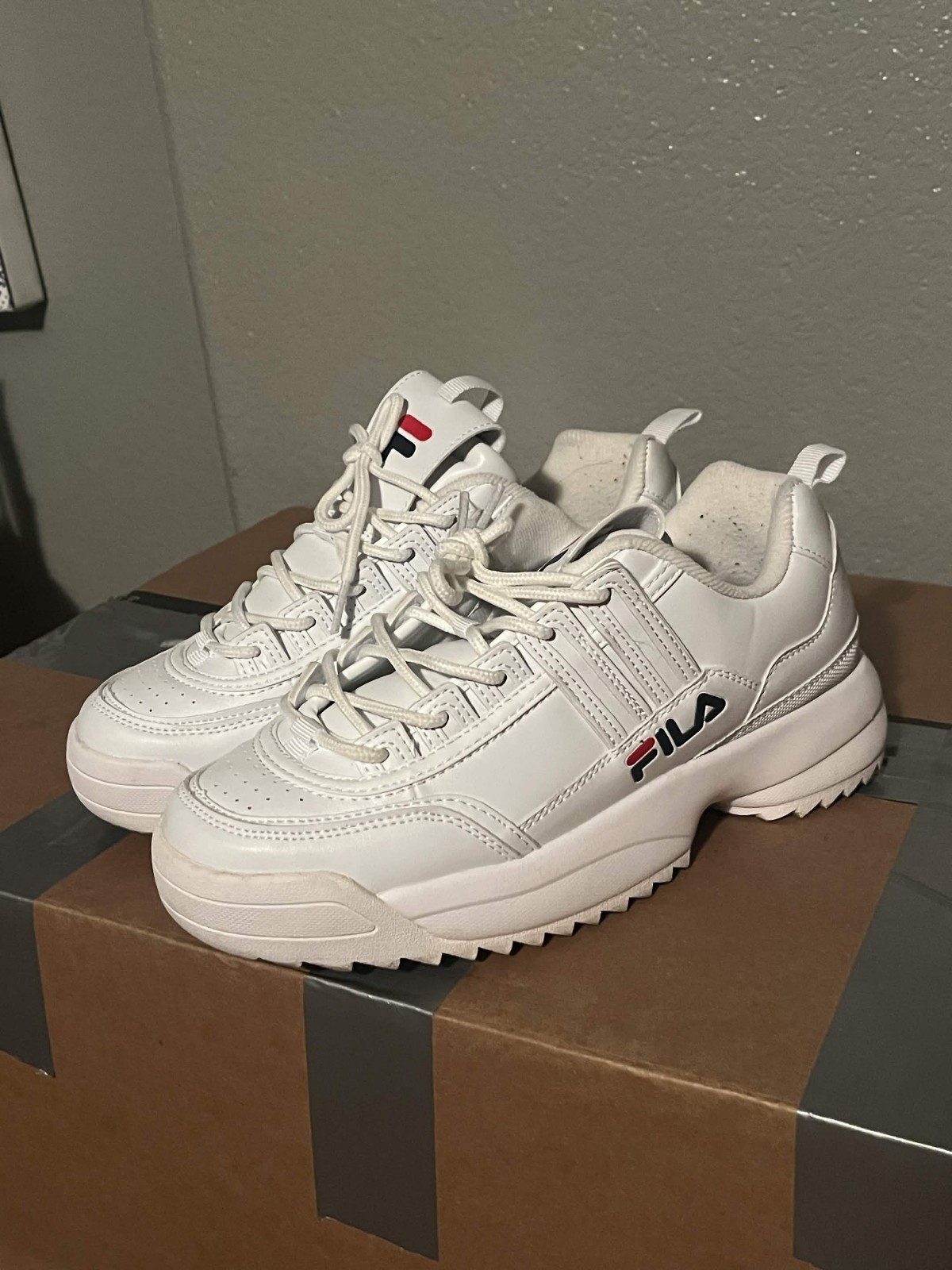 FILA Disruptor 2 Size 9 / 38 Women’s Sneaker – White