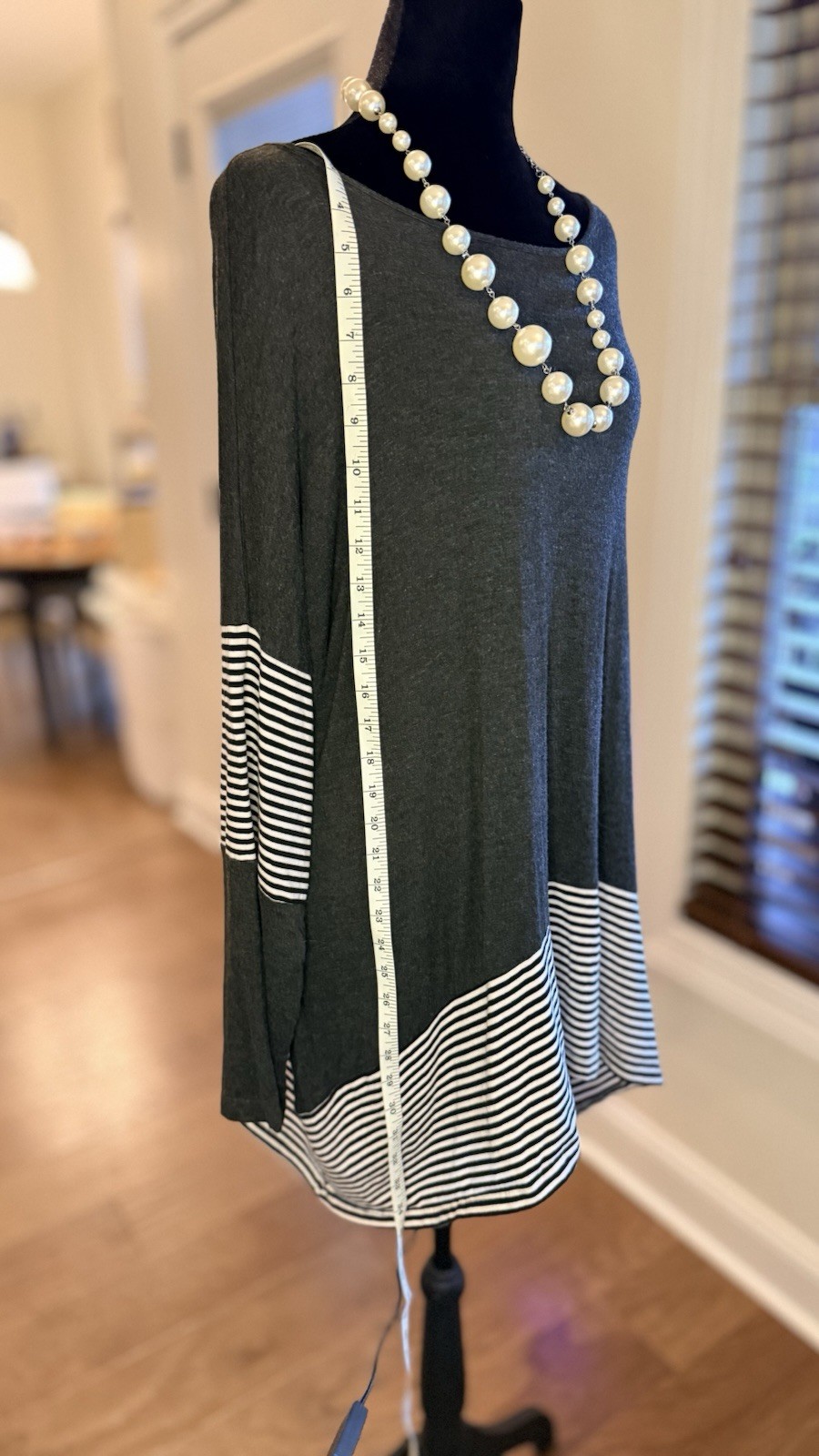 Mordemis XXL Asymmetrical Knit Tunic With Pockets Lite Weight Comfortable & Cute