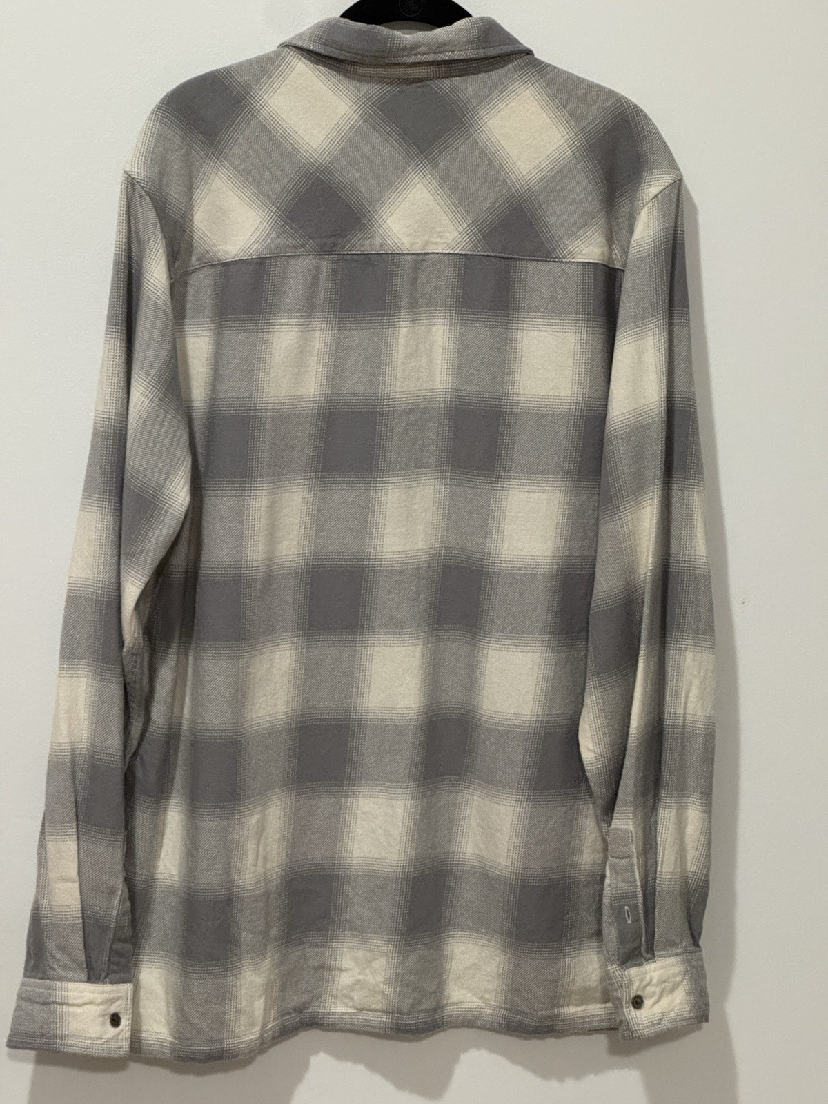 Buffalo David Bitton Men’s Plaid Flannel Shirt Gray Beige Long Sleeve XL No Tag