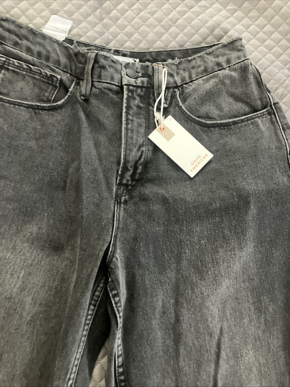Good American Black Skinny Jeans 8/29 GNDU999BT Distressed