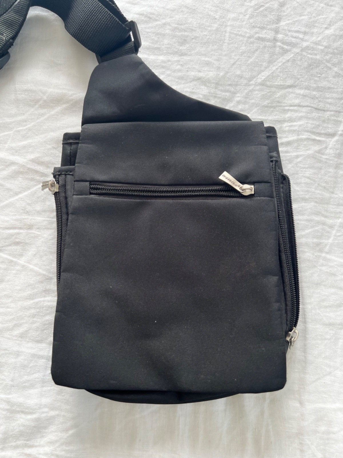 Travelon Crossbody Sling Bag Black Expandable Adj. Strap