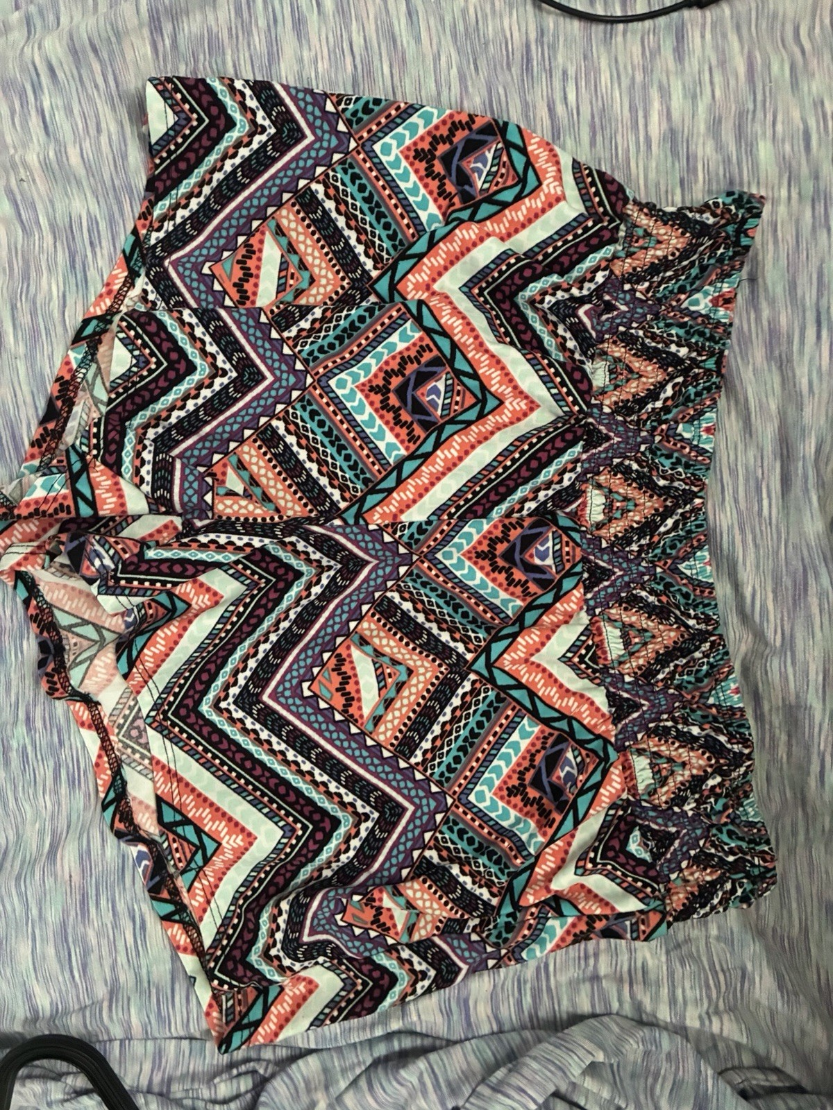 Bobbie Brooks Women’s Multicolor Geometric Print Shorts Regular Size M