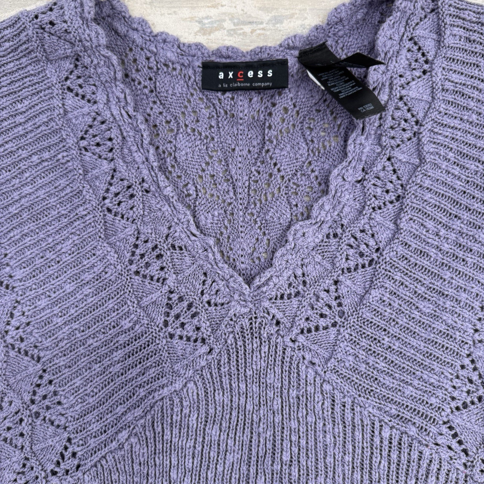 Axcess Liz Claiborne Vintage Y2K Lavender V-Neck Sweater Pointelle Knit. Size XL