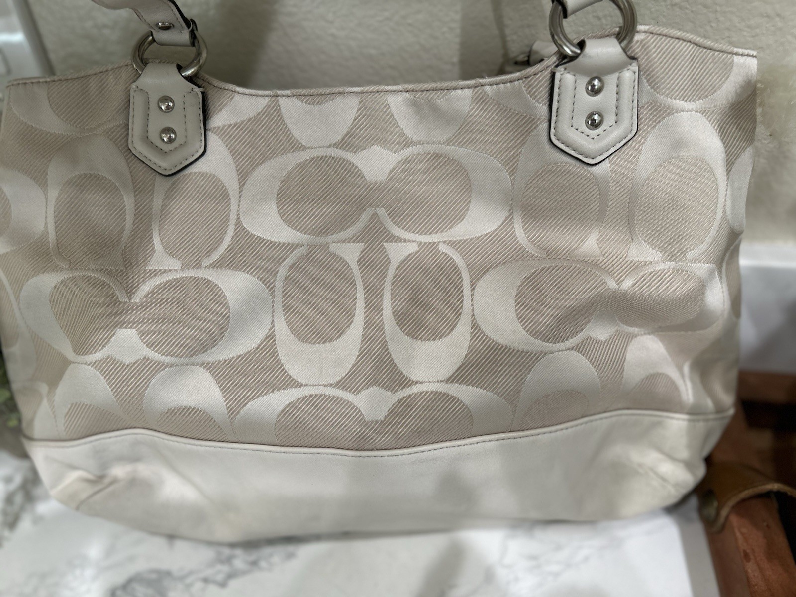 COACH Abby Tote Bag Ivory Jacquard Signature Cream Leather Purse F27725 $378