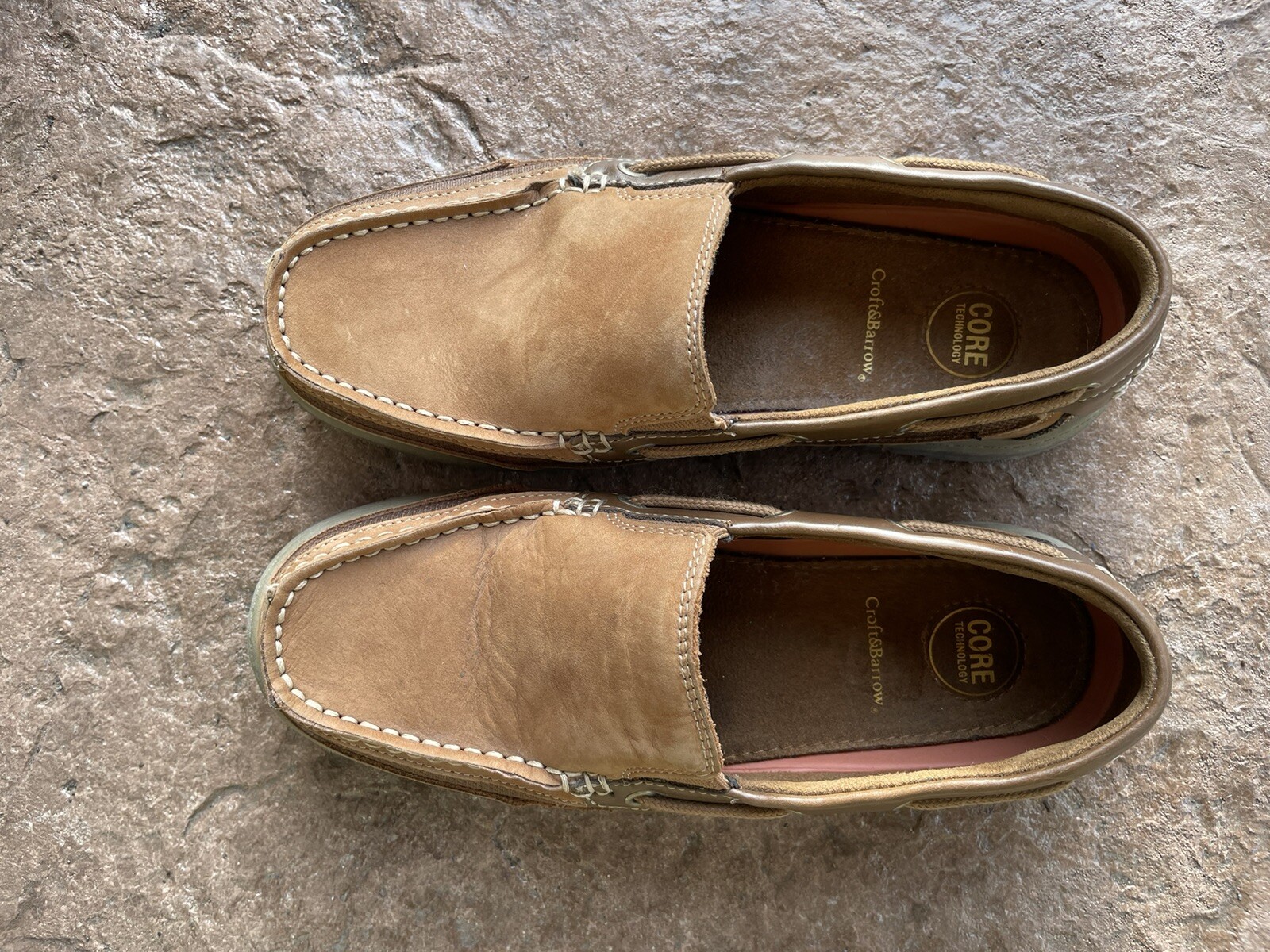 Croft&Barrow size 8 1/2 slip on Leather and man made uppers men’s shoes