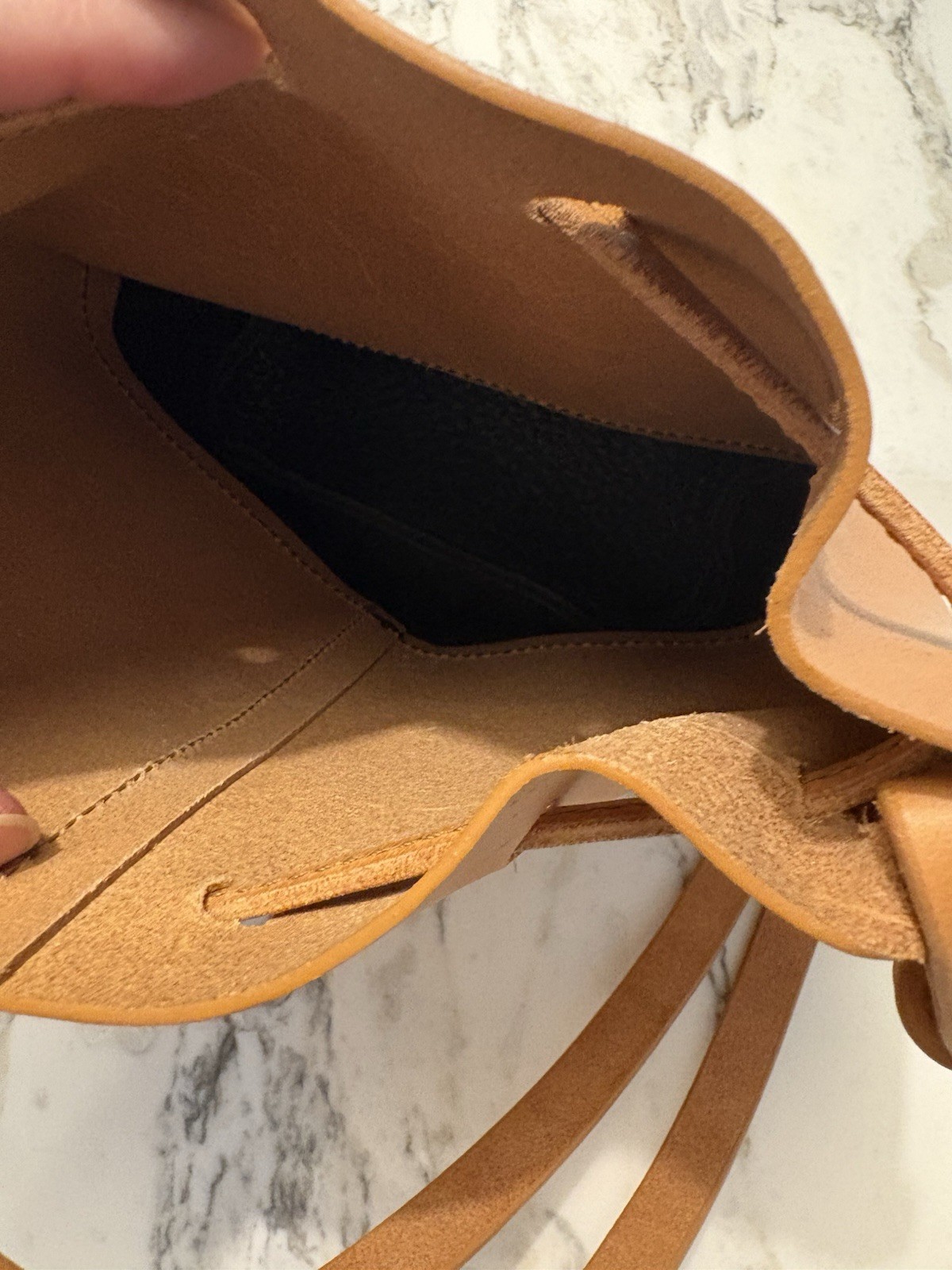 Hemlock & Hyde Tan/Black Drawstring Bucket Shoulder Bag, Pebbled Finish