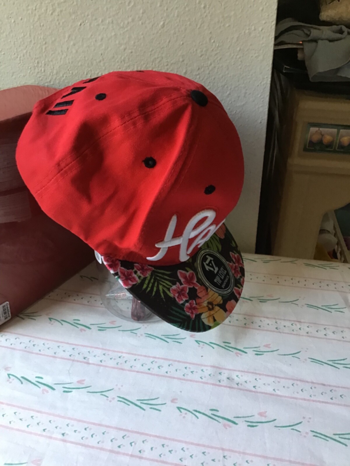 New Hawaii Top Level Baseball Cap Hat Red Floral One Size Fits All