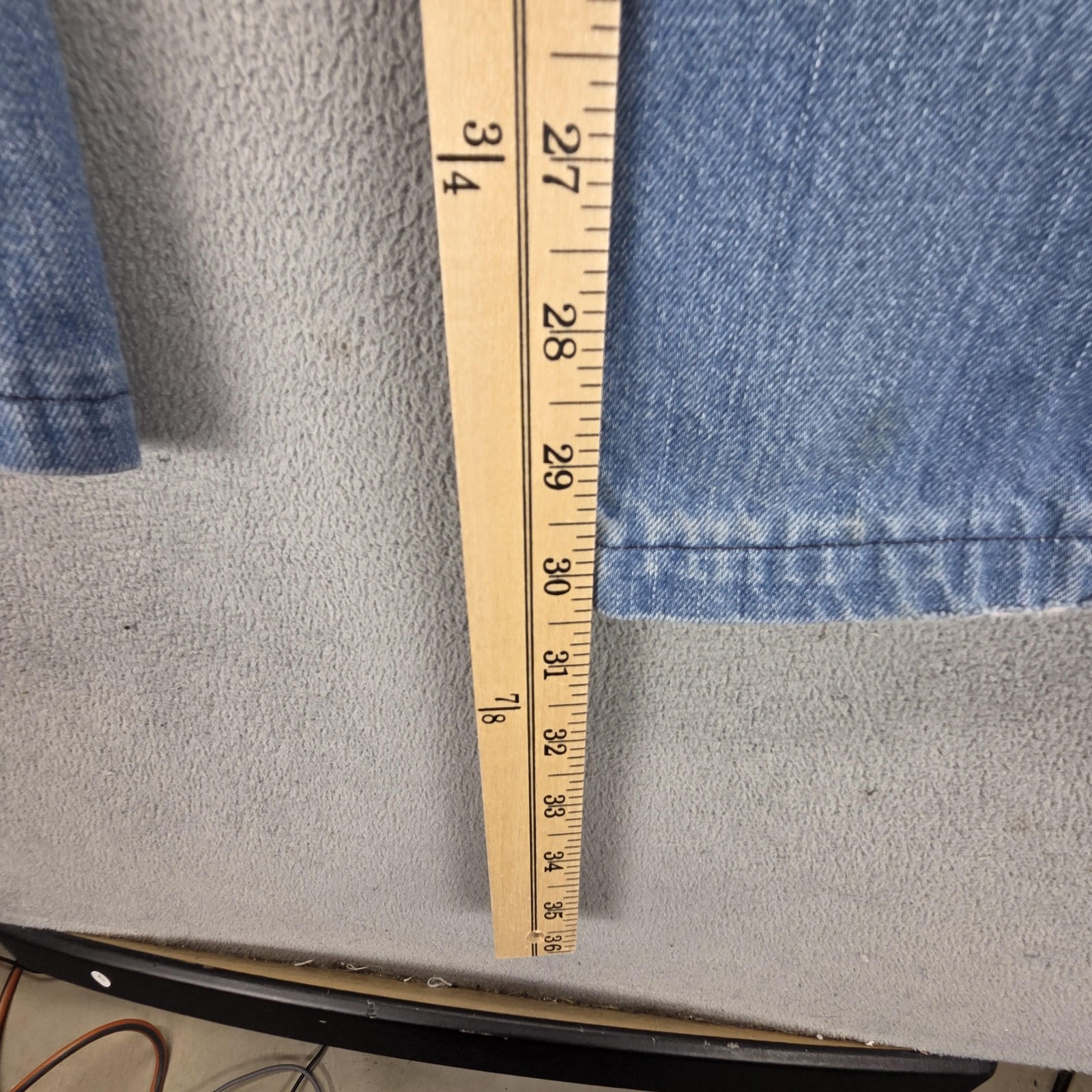 Vintage Levis Engineered Jeans Mens Blue Twisted Flap Pocket Fits 28×30