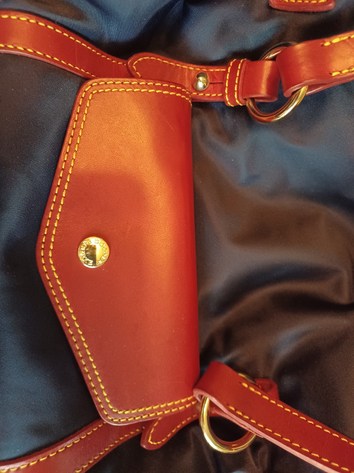 Dooney & Bourke Smith Shoulder Bag Navy Blue Nylon With Leather Trim(see Desc)