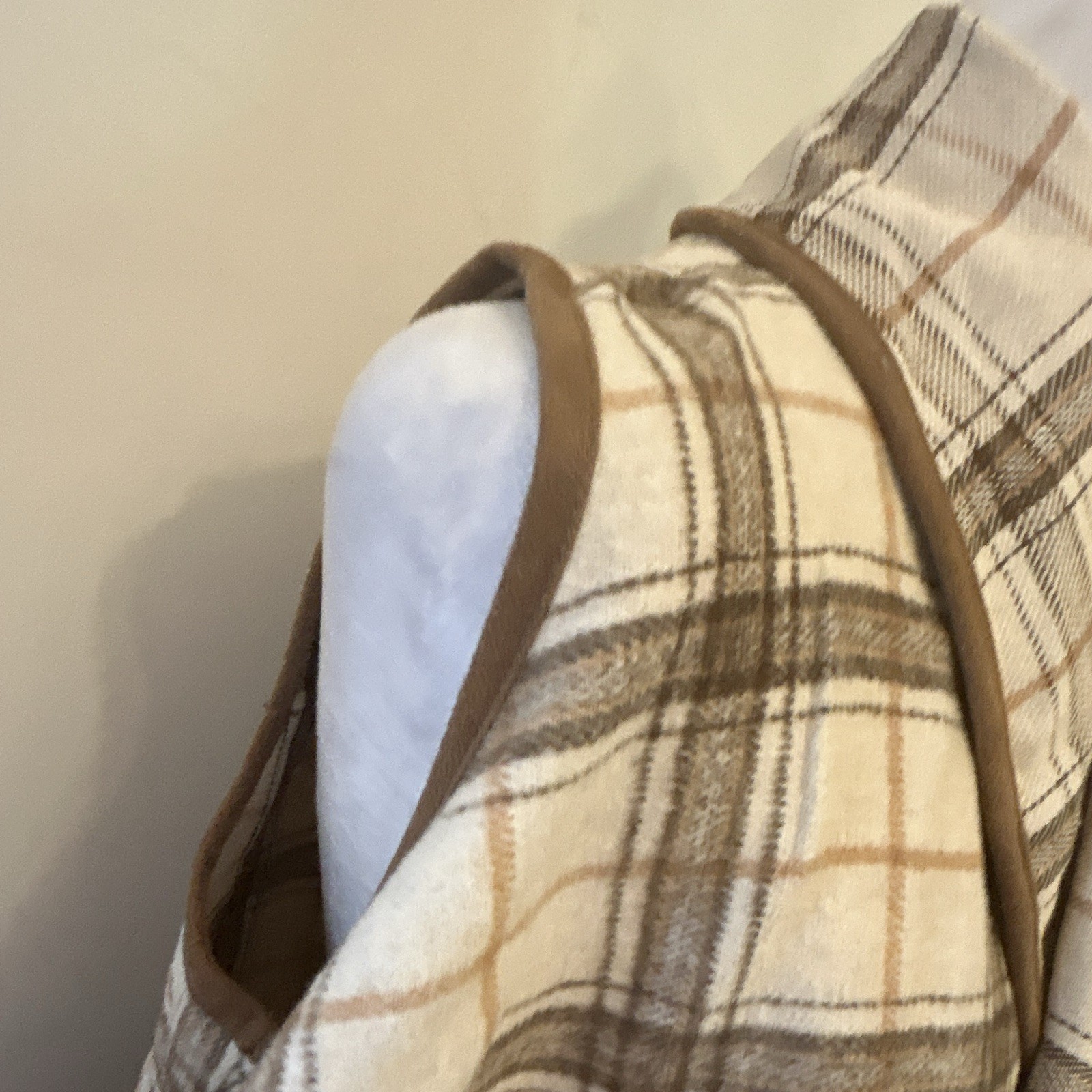 Altard State Women’s Plaid Shawl/Wrap Beige Brown White Trim Hand Wash