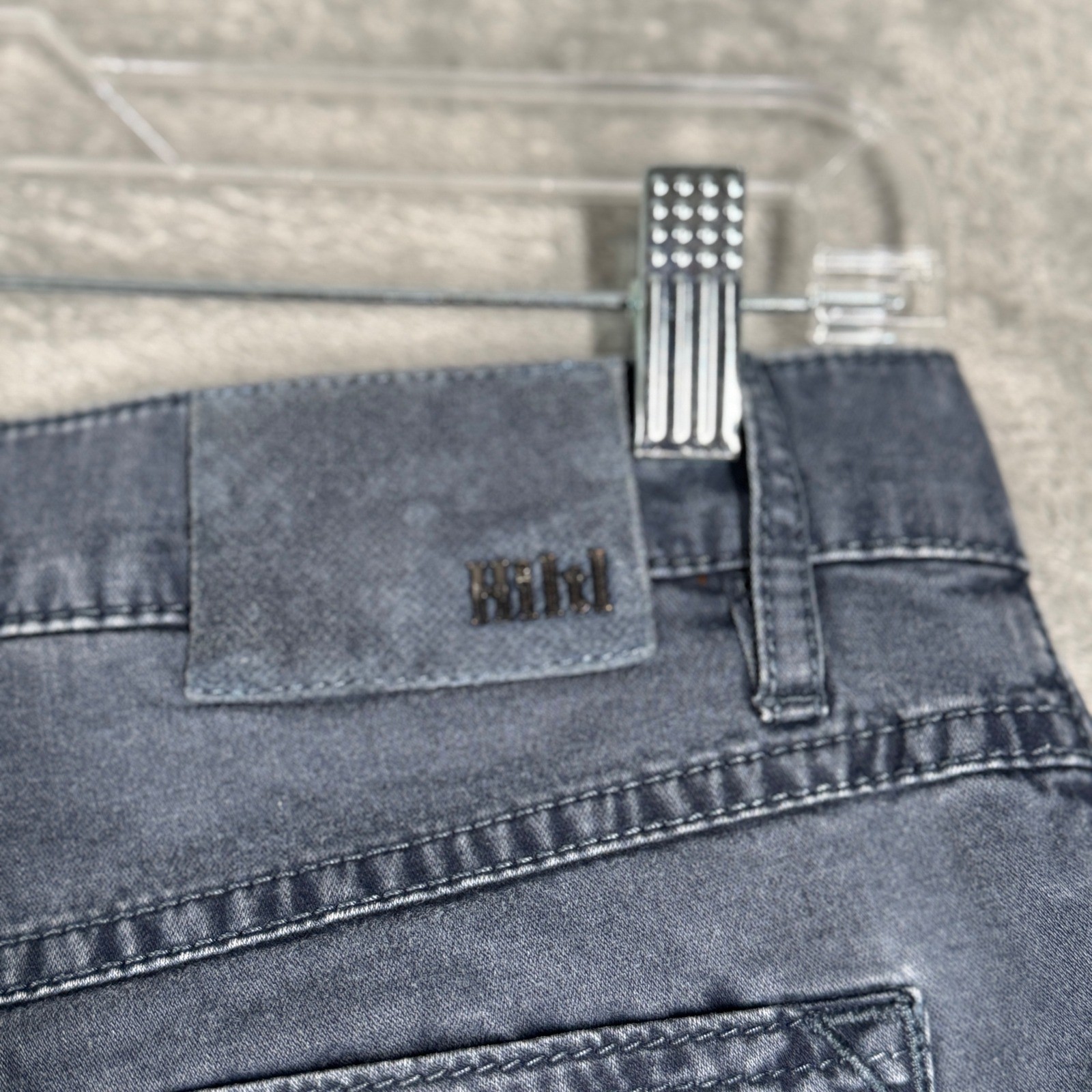 Hiltl Kirk Contemporary Fit Pants Mens 34 Gray Straight Leg Quiet Luxury Casual