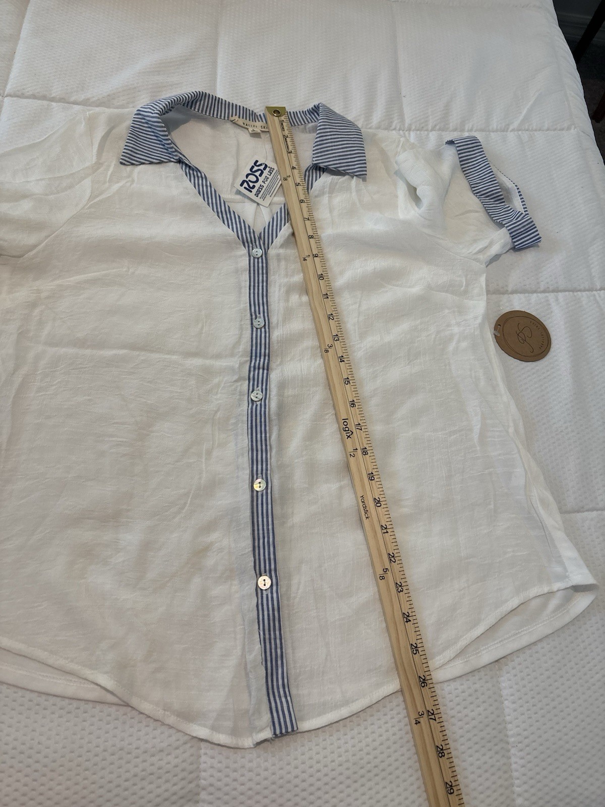 Parallel Skies Women’s White/Blue Striped Collared Button Front Blouse Size L