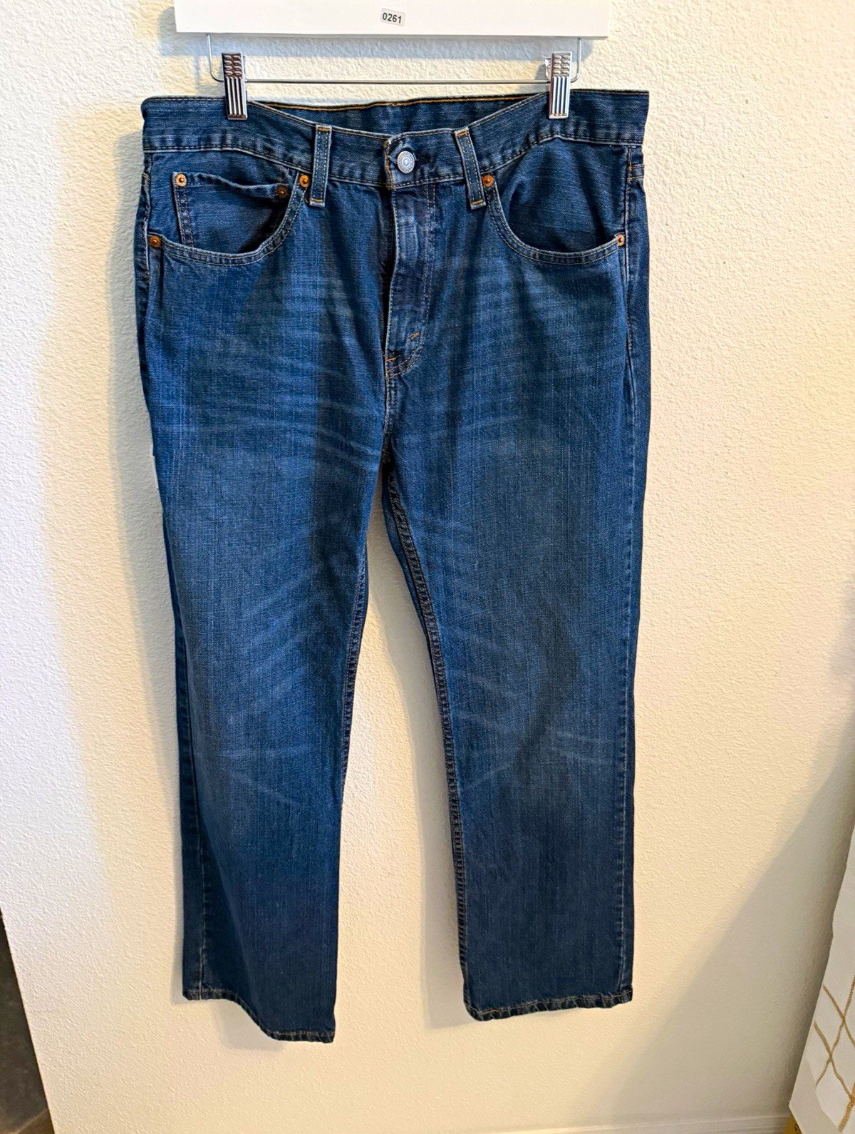 Levi’s Men’s Bootcut Low Rise Medium Wash Denim Cotton Jeans Button Zip