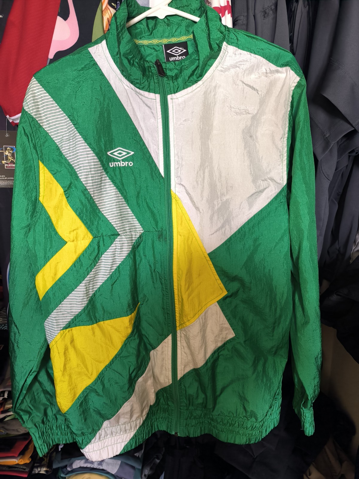 Umbro premier diamond cut Brazil soccer futbol zip track jacket m