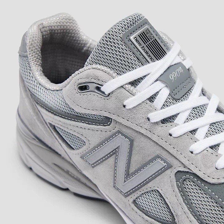 New Balance 990 v4 Sneakers Made in USA Grey Silver U990GR4 6 Men’s Size 7.5-13