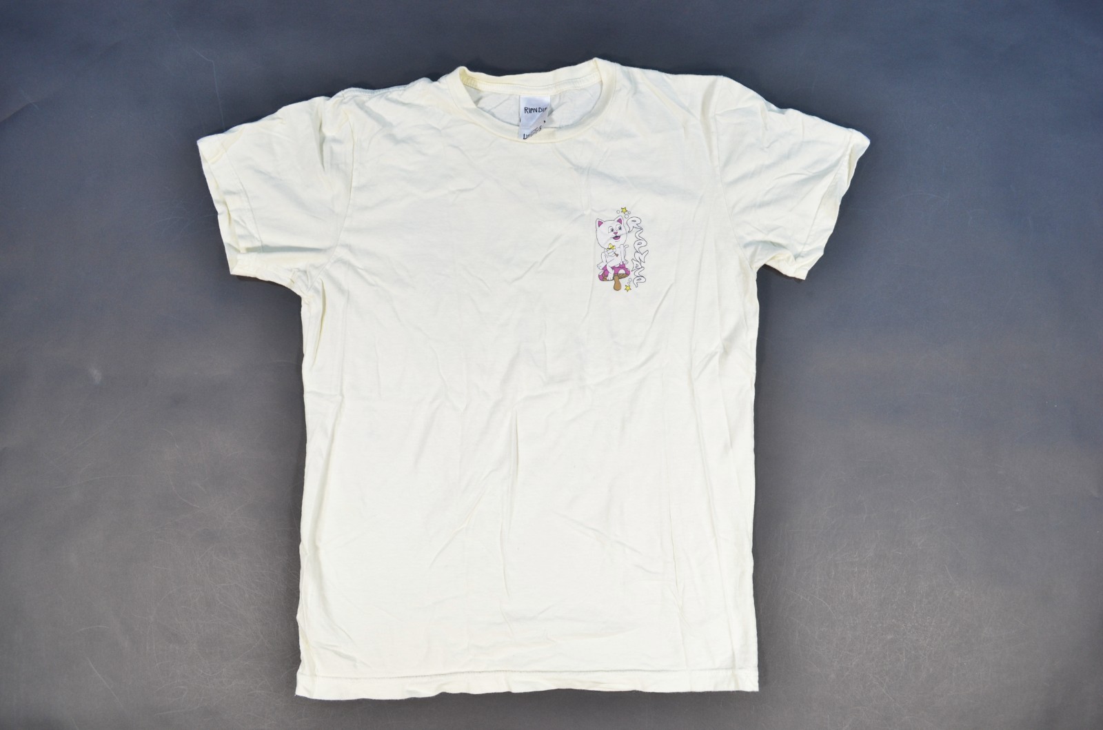 Rip N Dip Cats Alien Smoking Weed Streetwear Medium Skate Outdoors 420