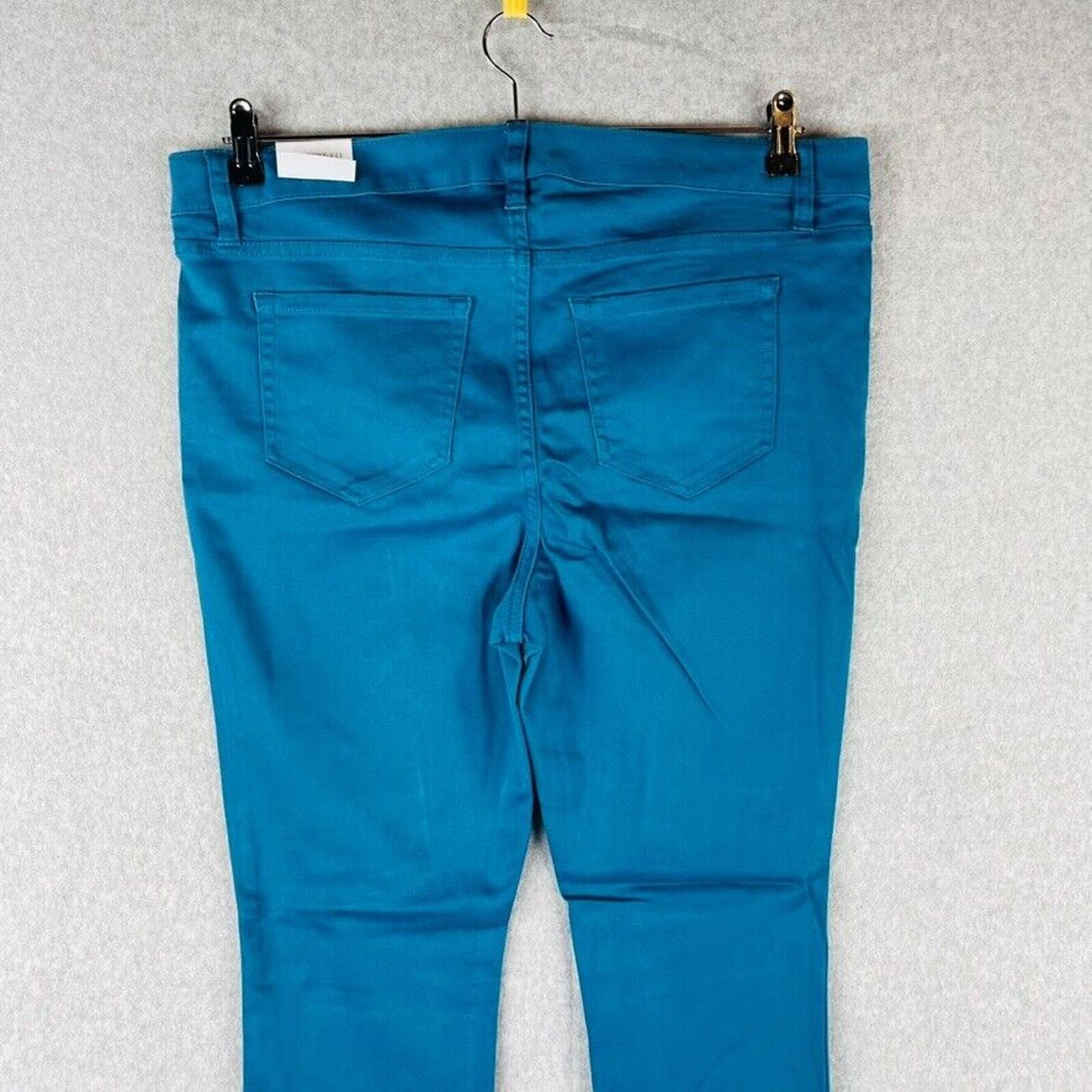 New Lane Bryant Womans Sz 24 Plus Jeans Straight Fit Sateen Skinny Blue NWT