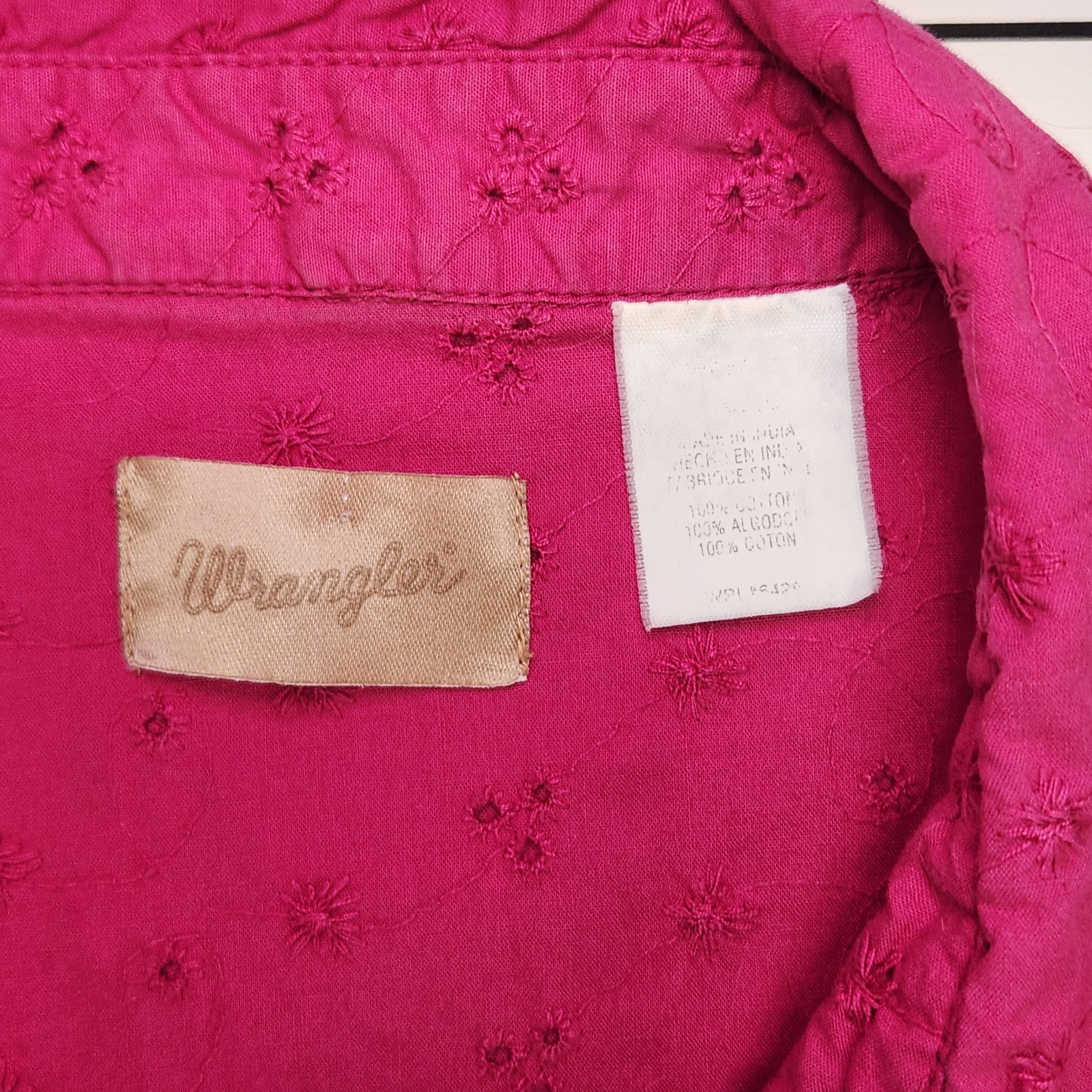 Wrangler Women’s Large Western Snap Shirt Pink Eyelet Embroidered Floral Cotton